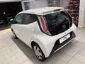 Toyota Aygo 5p 1.0 x-play my15 Weiß - thumbnail 4