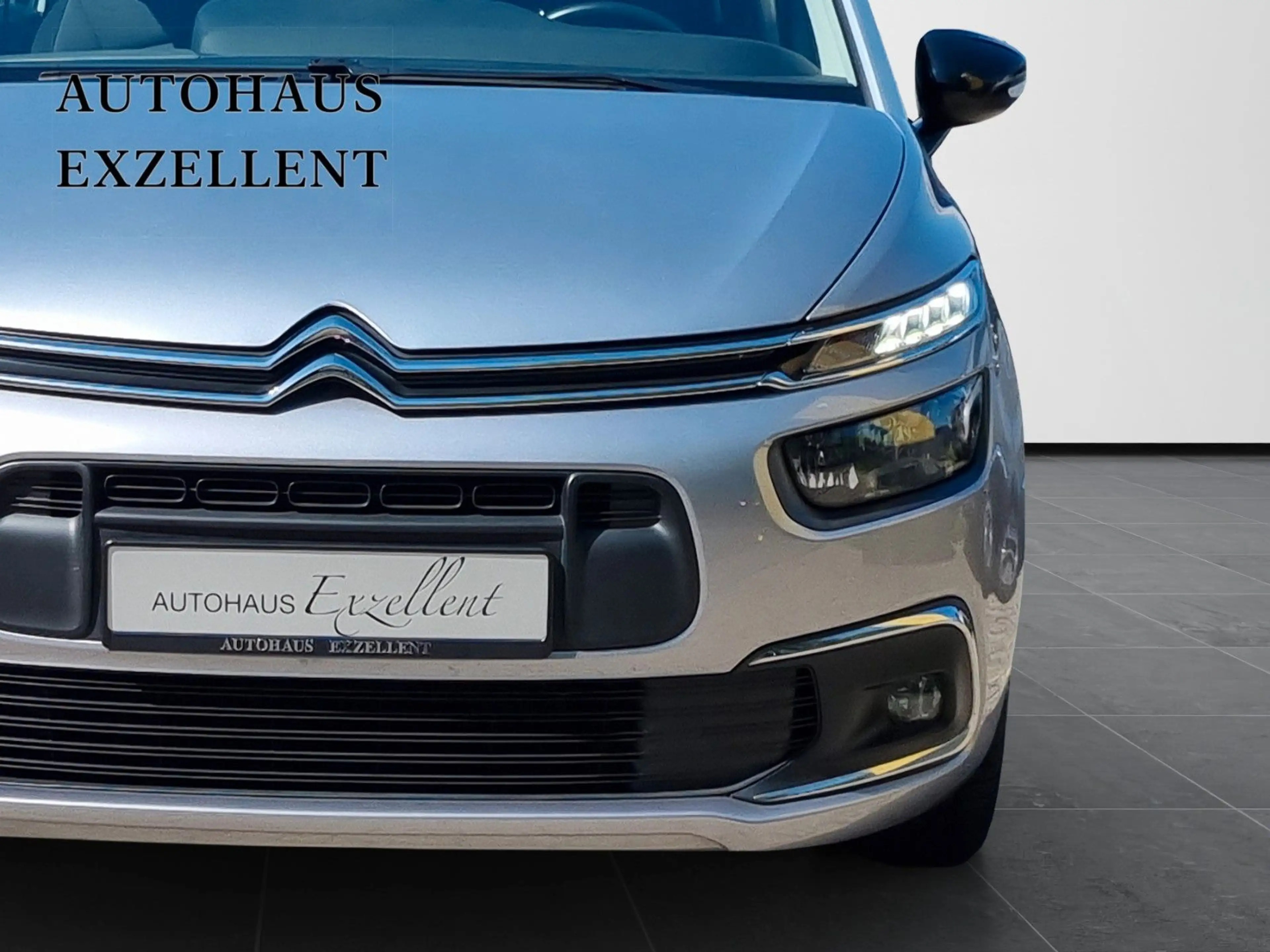 Citroen Grand C4 Picasso /Spacetourer*ALU*NAVI*PDC*KAMERA — photo 9