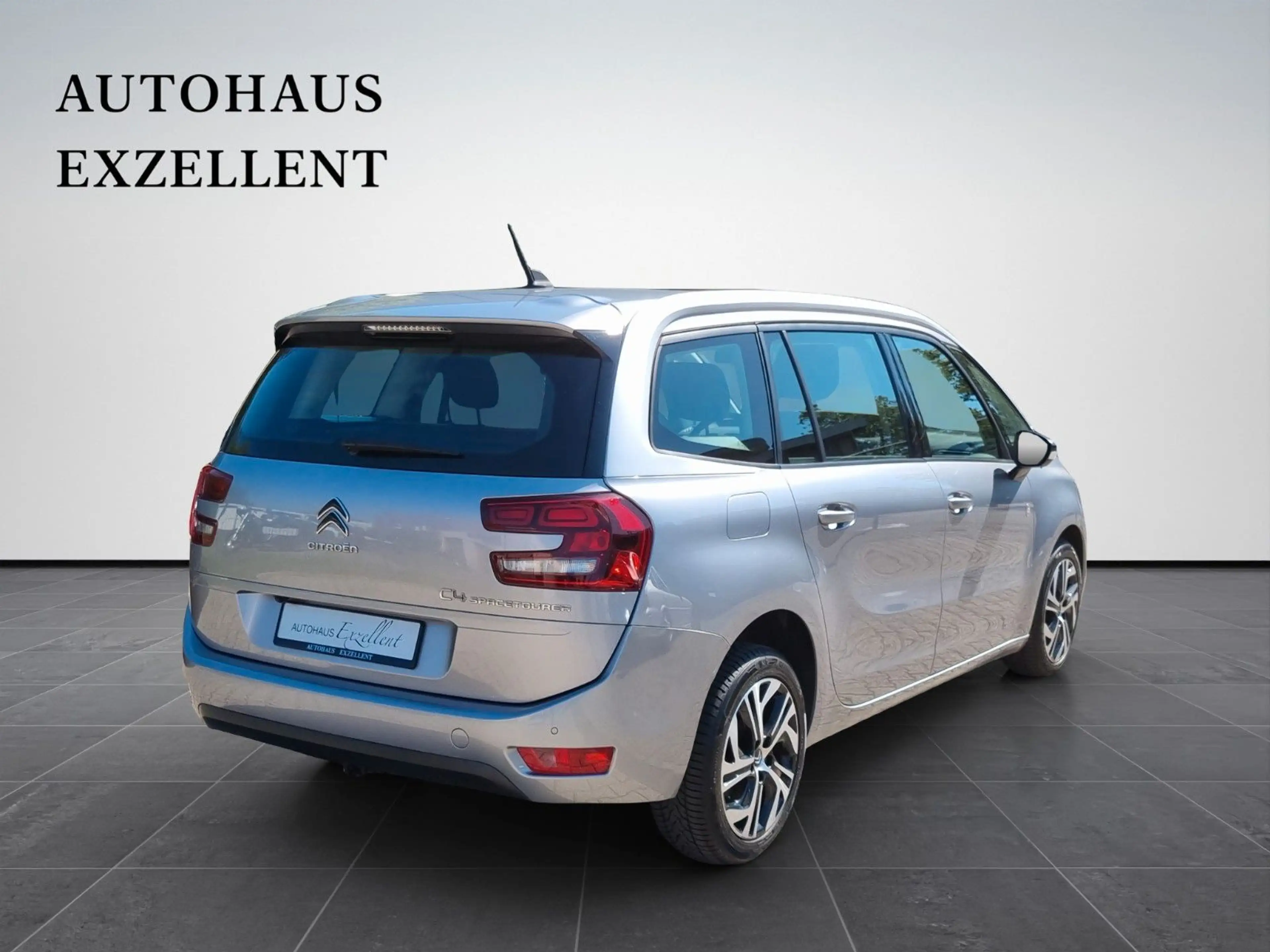 Citroen Grand C4 Picasso /Spacetourer*ALU*NAVI*PDC*KAMERA — photo 6