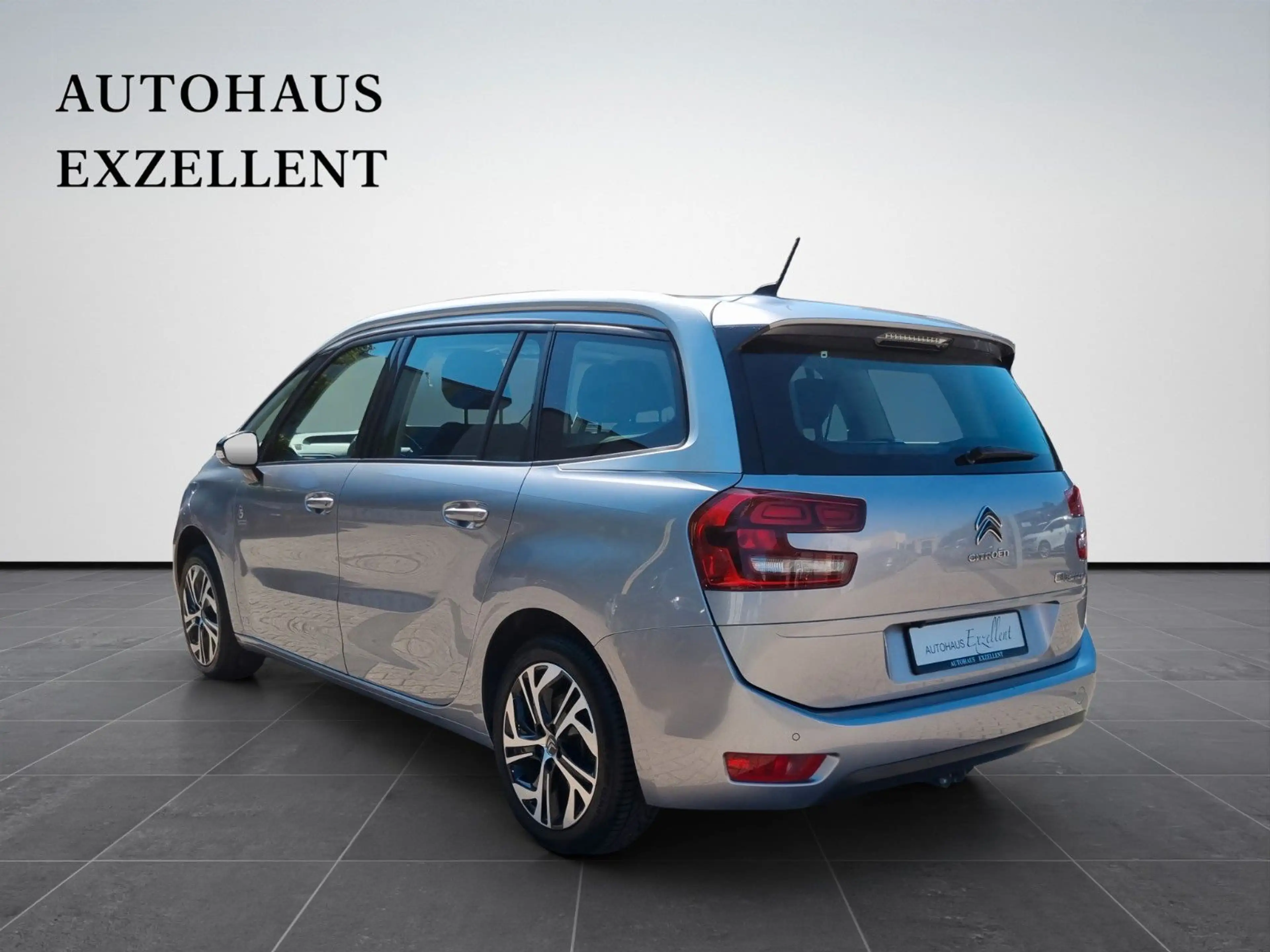 Citroen Grand C4 Picasso /Spacetourer*ALU*NAVI*PDC*KAMERA — photo 4