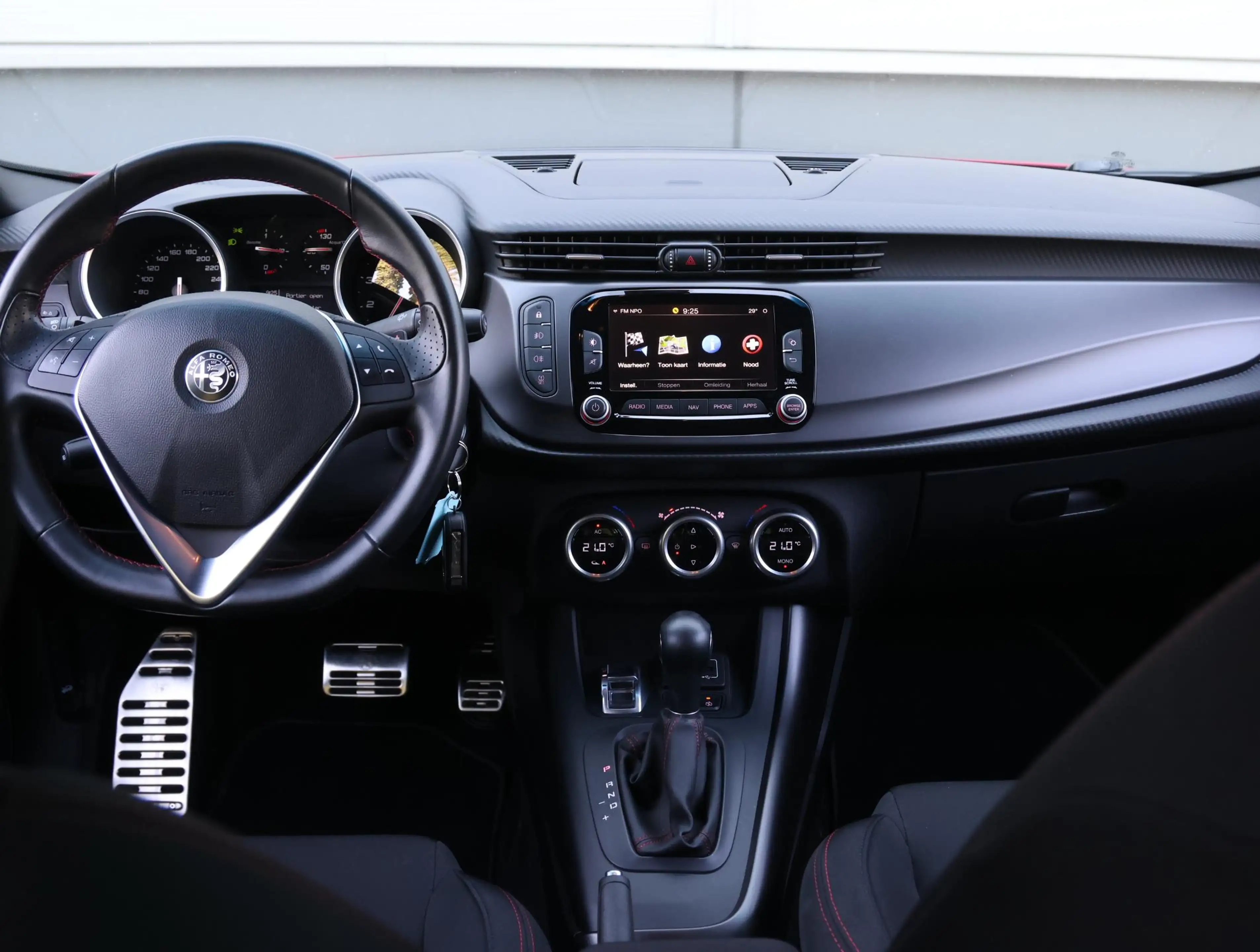 Alfa Romeo Giulietta 1.4 Turbo MultiAir Super | Navigatie | Verwarmde v — photo 15
