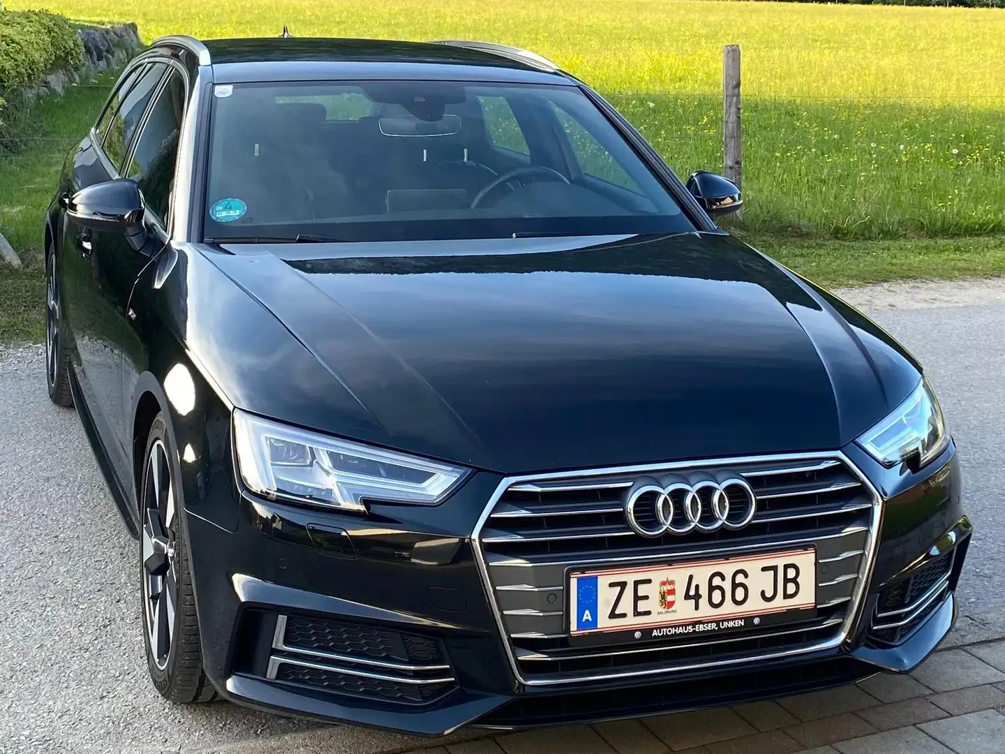 Audi A4 A4 Avant 2,0 TDI Sport Sport Schwarz - 1