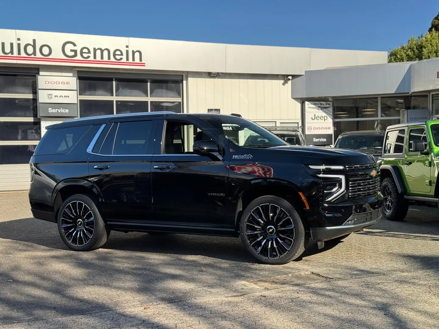 Chevrolet Tahoe 6.2 V8 High Country 24" + LPG Schwarz - 2