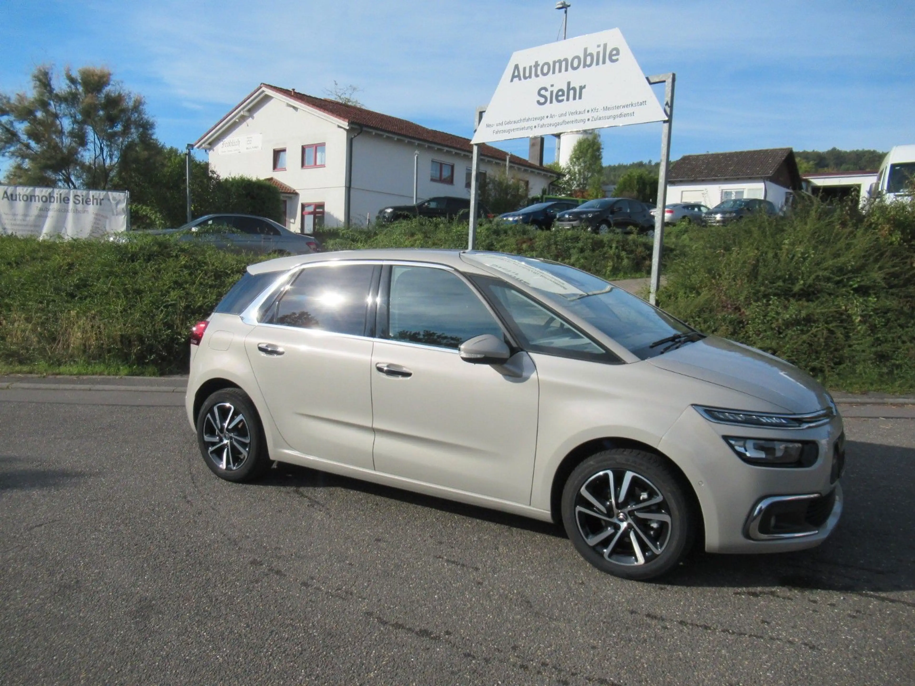 Citroen C4 Picasso Shine 1.2 Puretech Automatik — photo 2