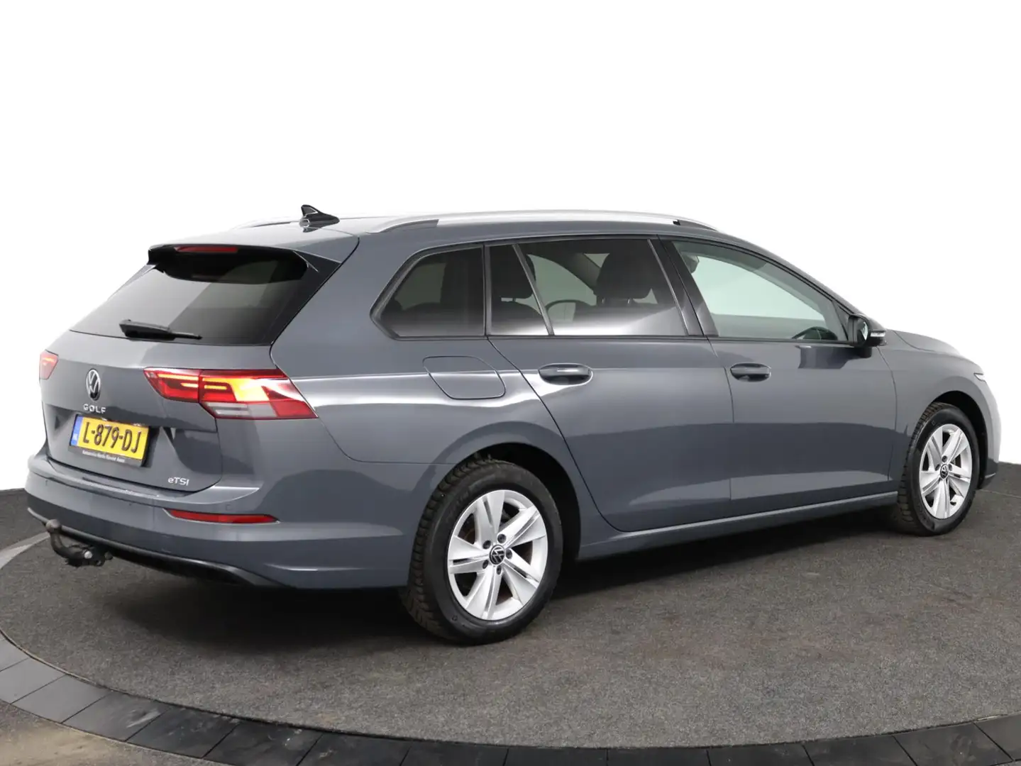 Volkswagen Golf Variant 1.0 eTSI Life Automaat|Achteruitrijcamera|Trekhaak Grigio - 2