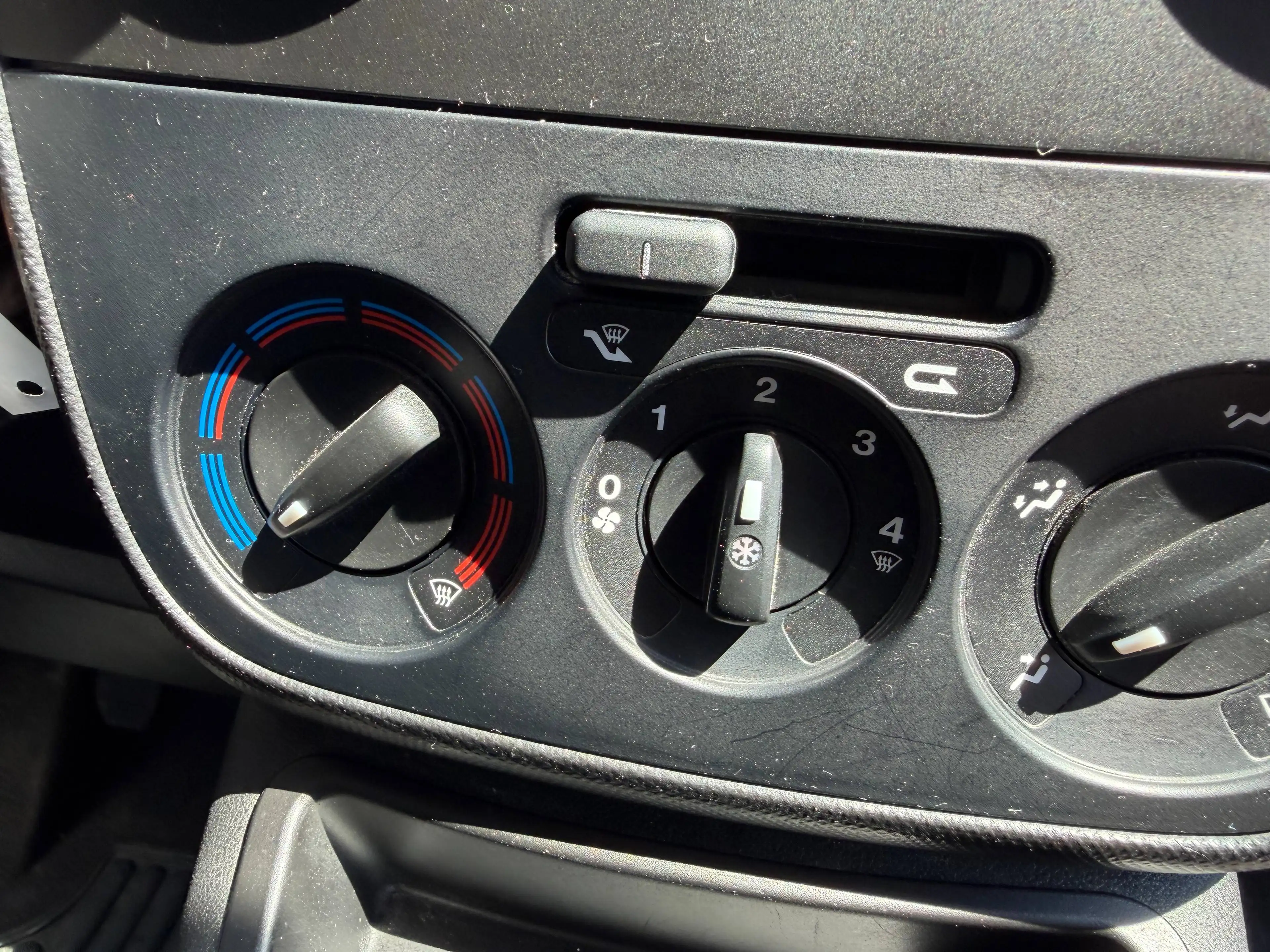 Fiat Qubo Qubo 1.4i Lounge — photo 11