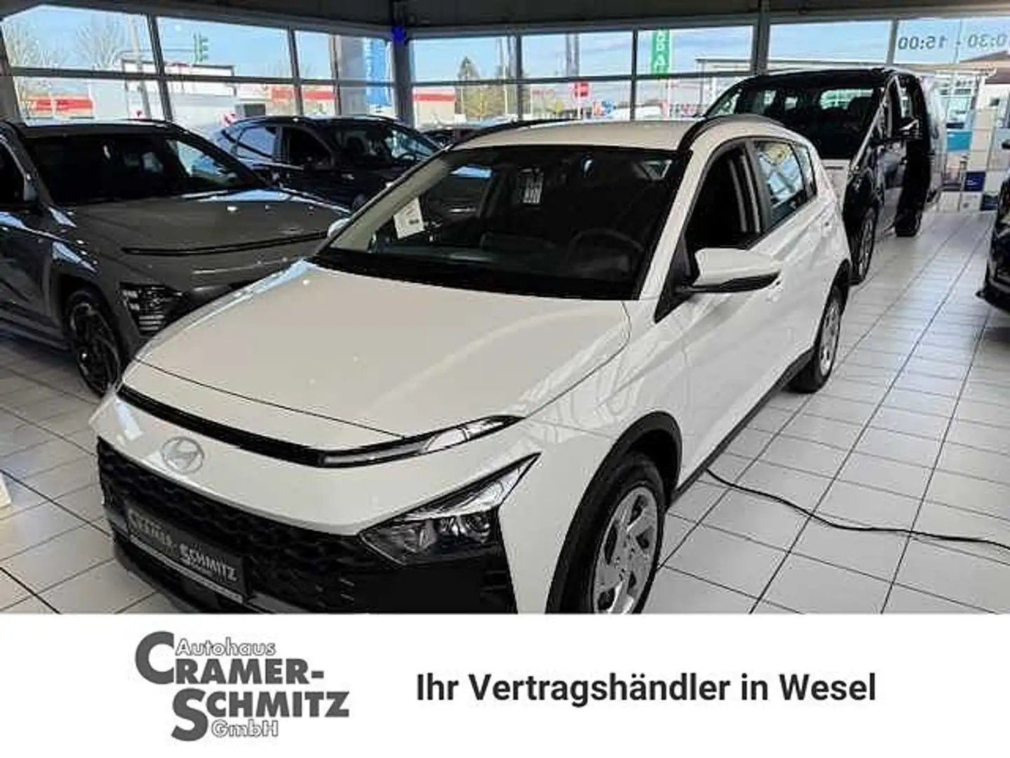 Hyundai BAYON 1.0 Select Navi Klima Weiß - 1