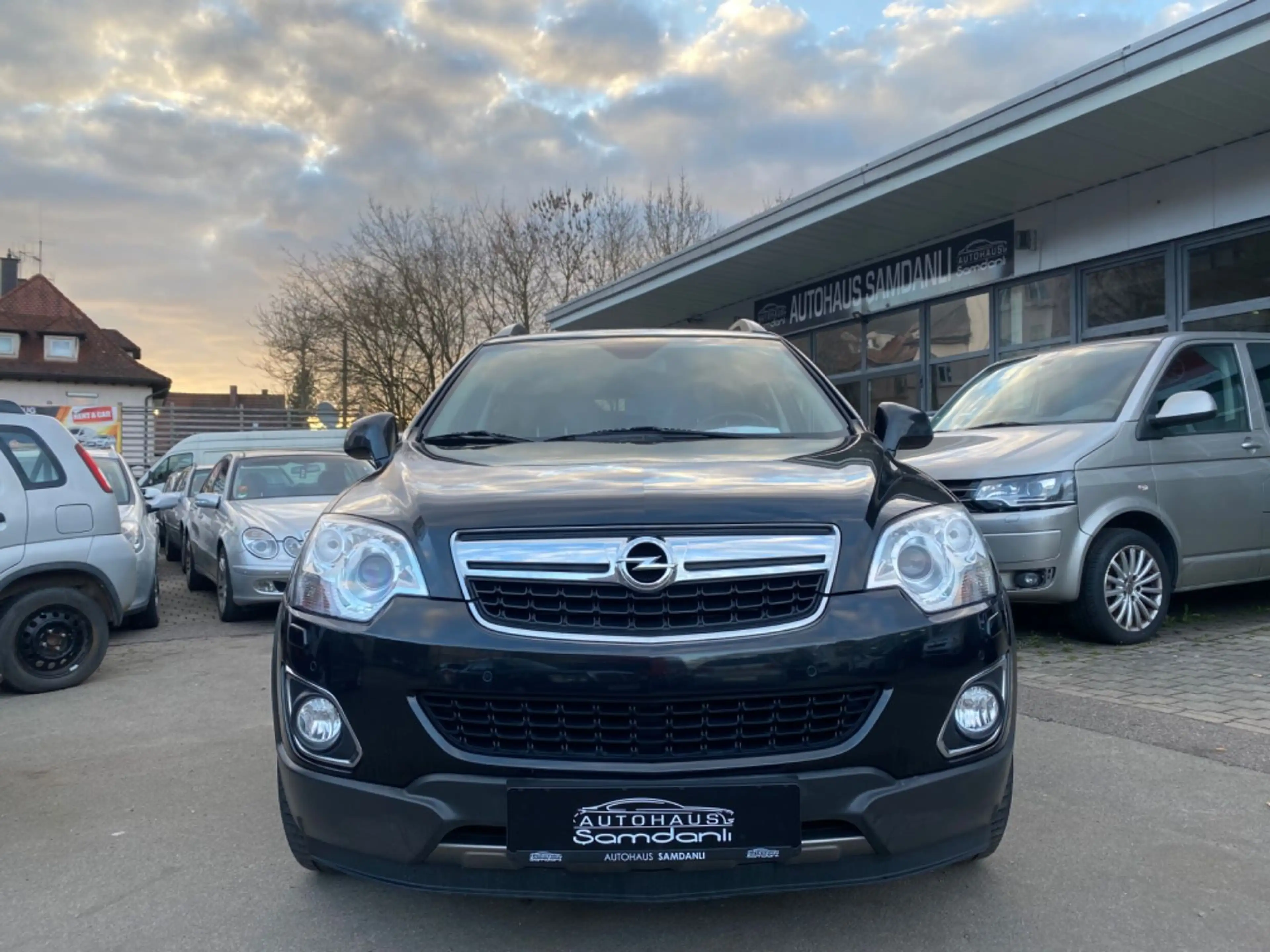 Opel Antara Cosmo 4x4*LEDER*SCHIEBEDACH*XENON*AHK*PDC — photo 3
