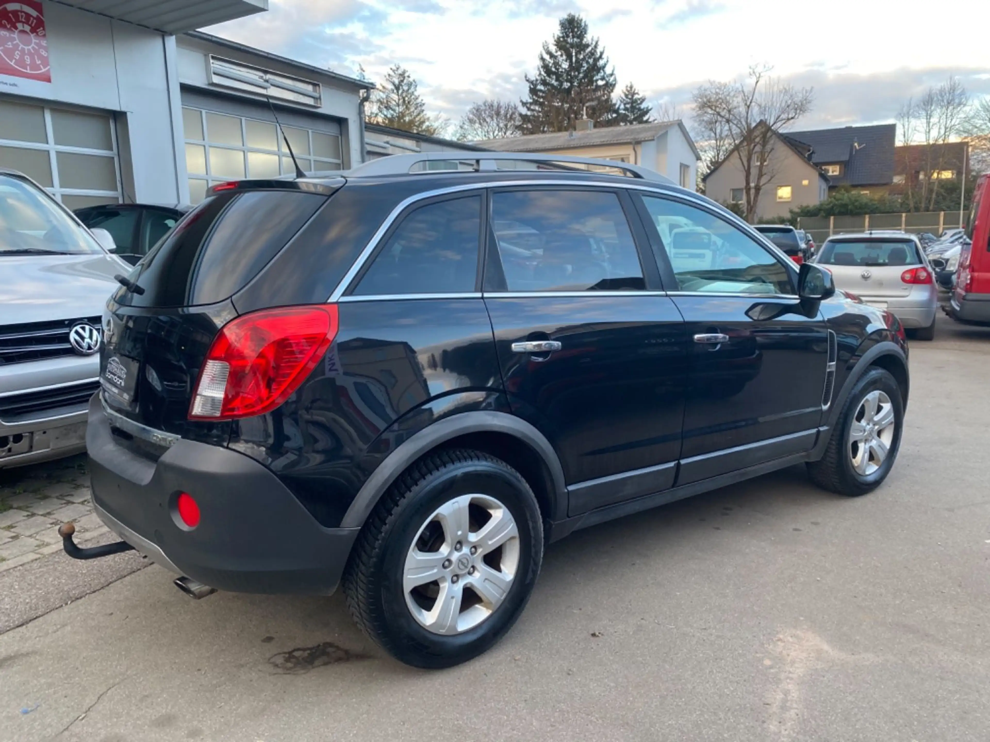 Opel Antara Cosmo 4x4*LEDER*SCHIEBEDACH*XENON*AHK*PDC — photo 9