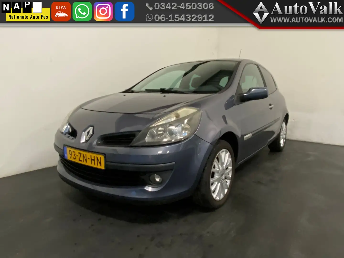 Renault Clio 1.2 TCE Rip Curl. 05-2026 APK! Blauw - 1