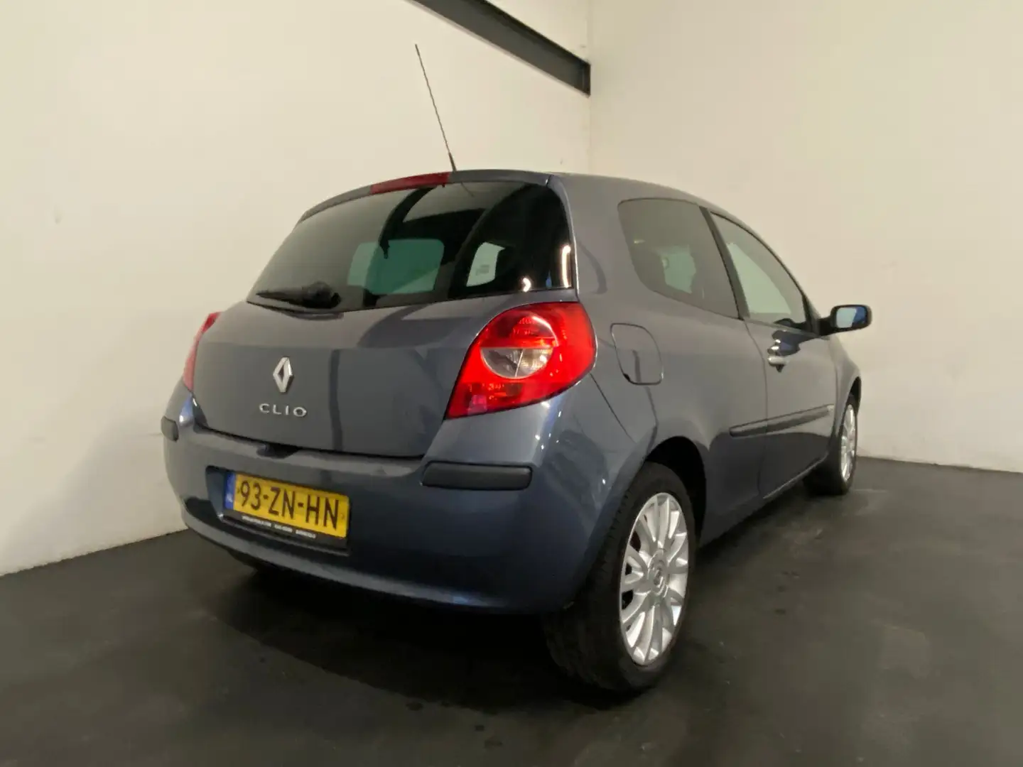 Renault Clio 1.2 TCE Rip Curl. 05-2026 APK! Blauw - 2