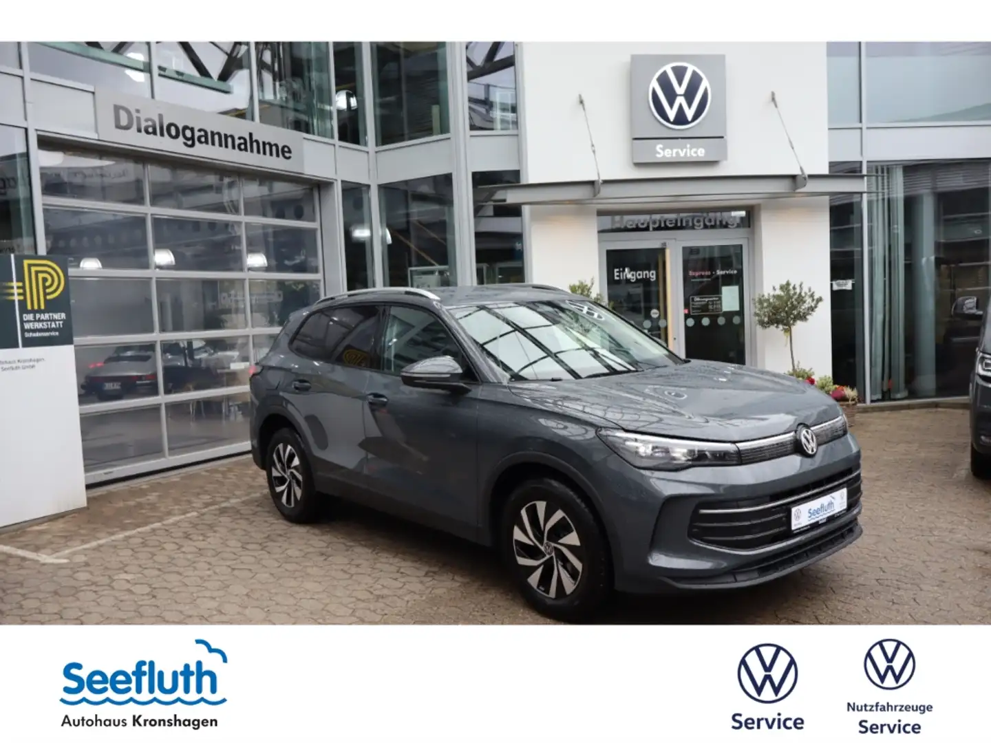 Volkswagen Tiguan 1.5 eTSI Life AHK Winterpaket LED Plus Gris - 1