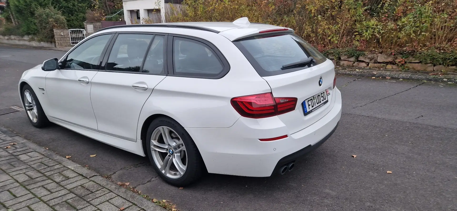 BMW 518 518d Touring M-Sportpaket Automatik Blanc - 2