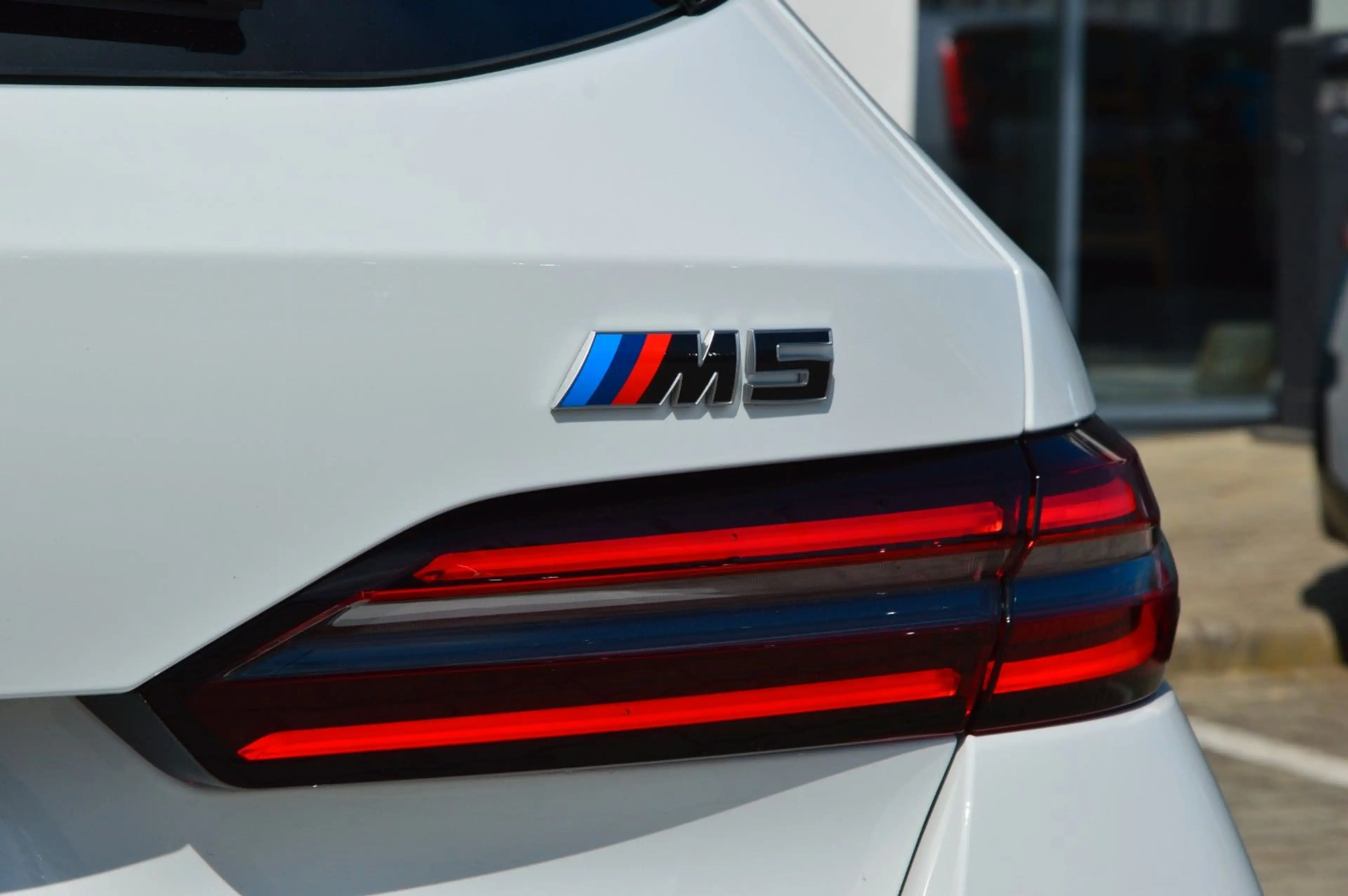 BMW M5 Touring.M DRIVE PRO.DR.ASS.PRO.360.B&W.AHK — photo 8