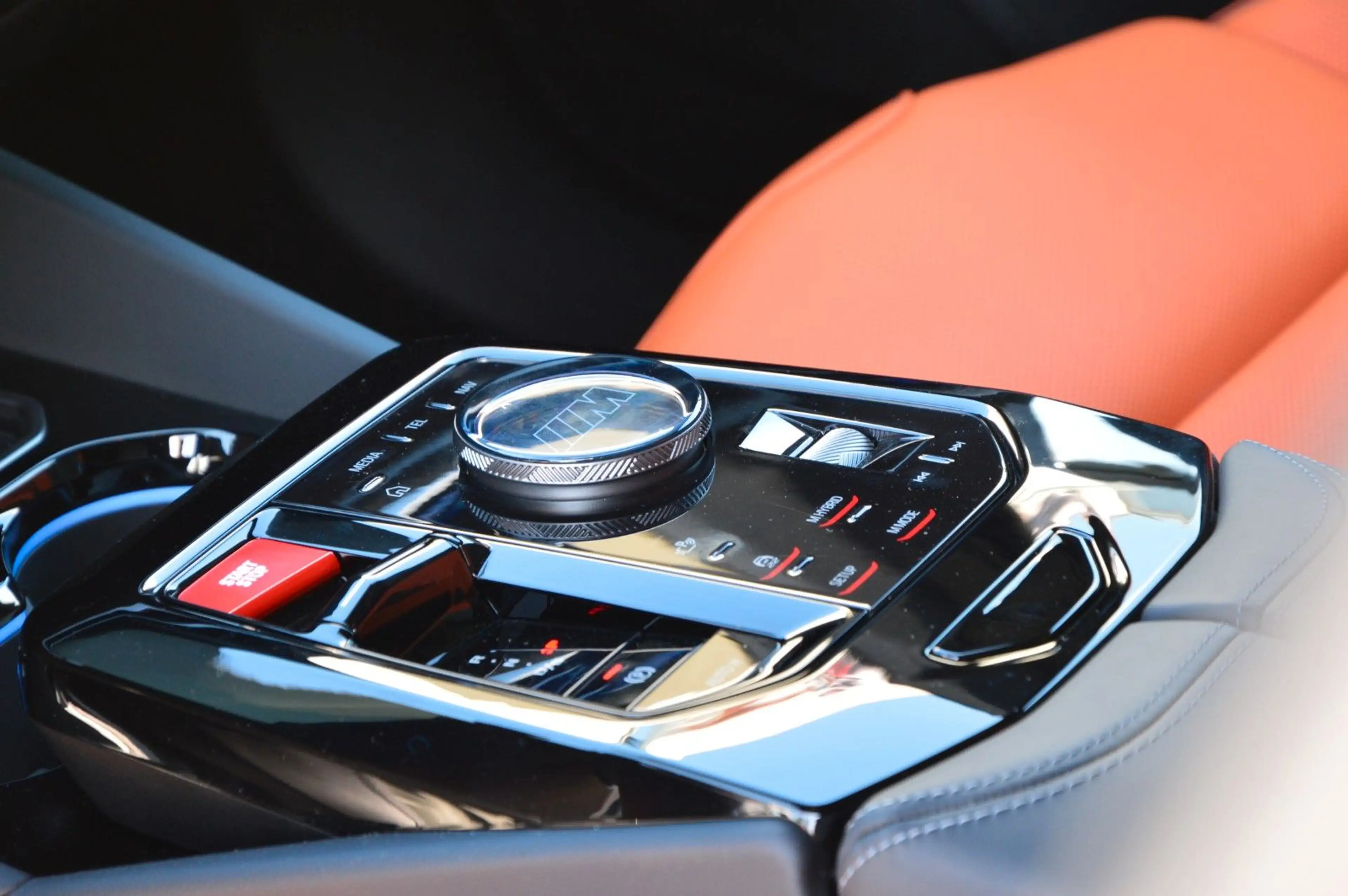 BMW M5 Touring.M DRIVE PRO.DR.ASS.PRO.360.B&W.AHK — photo 13