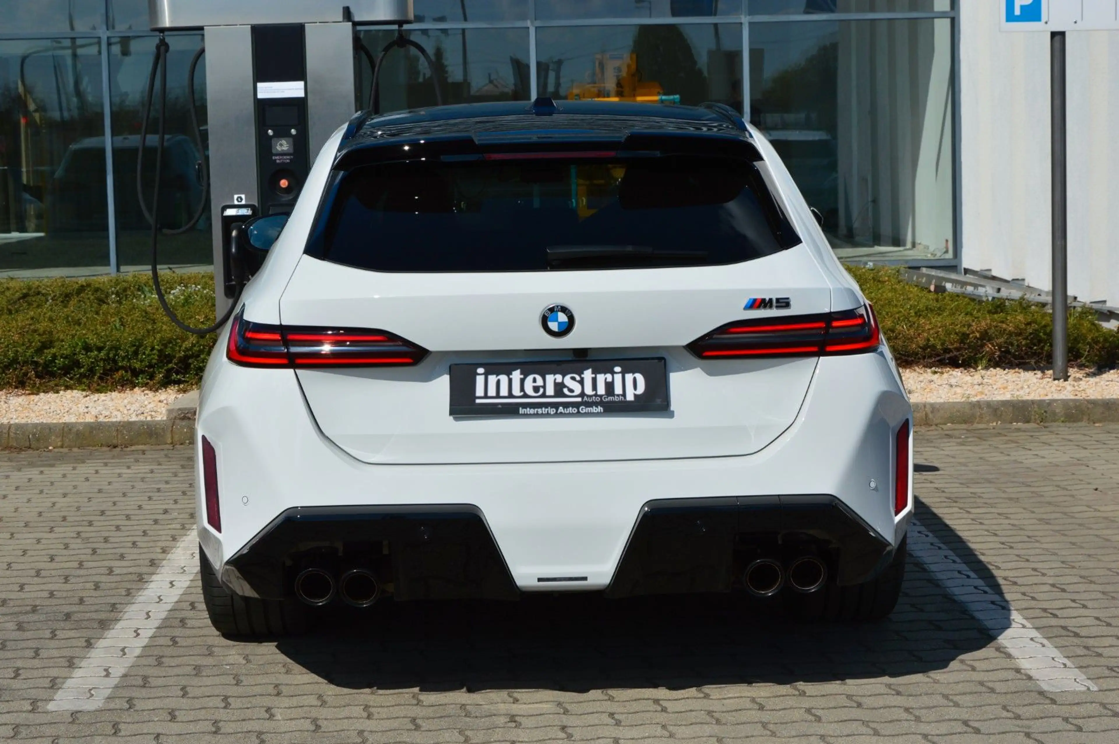 BMW M5 Touring.M DRIVE PRO.DR.ASS.PRO.360.B&W.AHK — photo 5