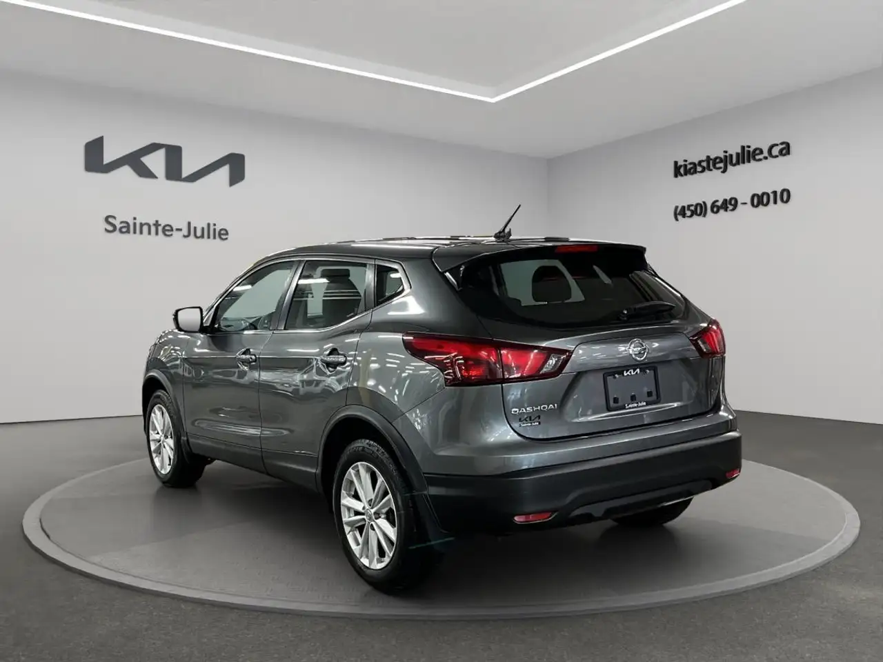 Nissan Qashqai снимка Nissan Qashqai