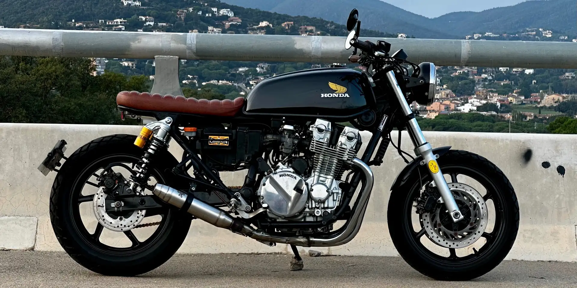 Honda CB 750 Black - 1