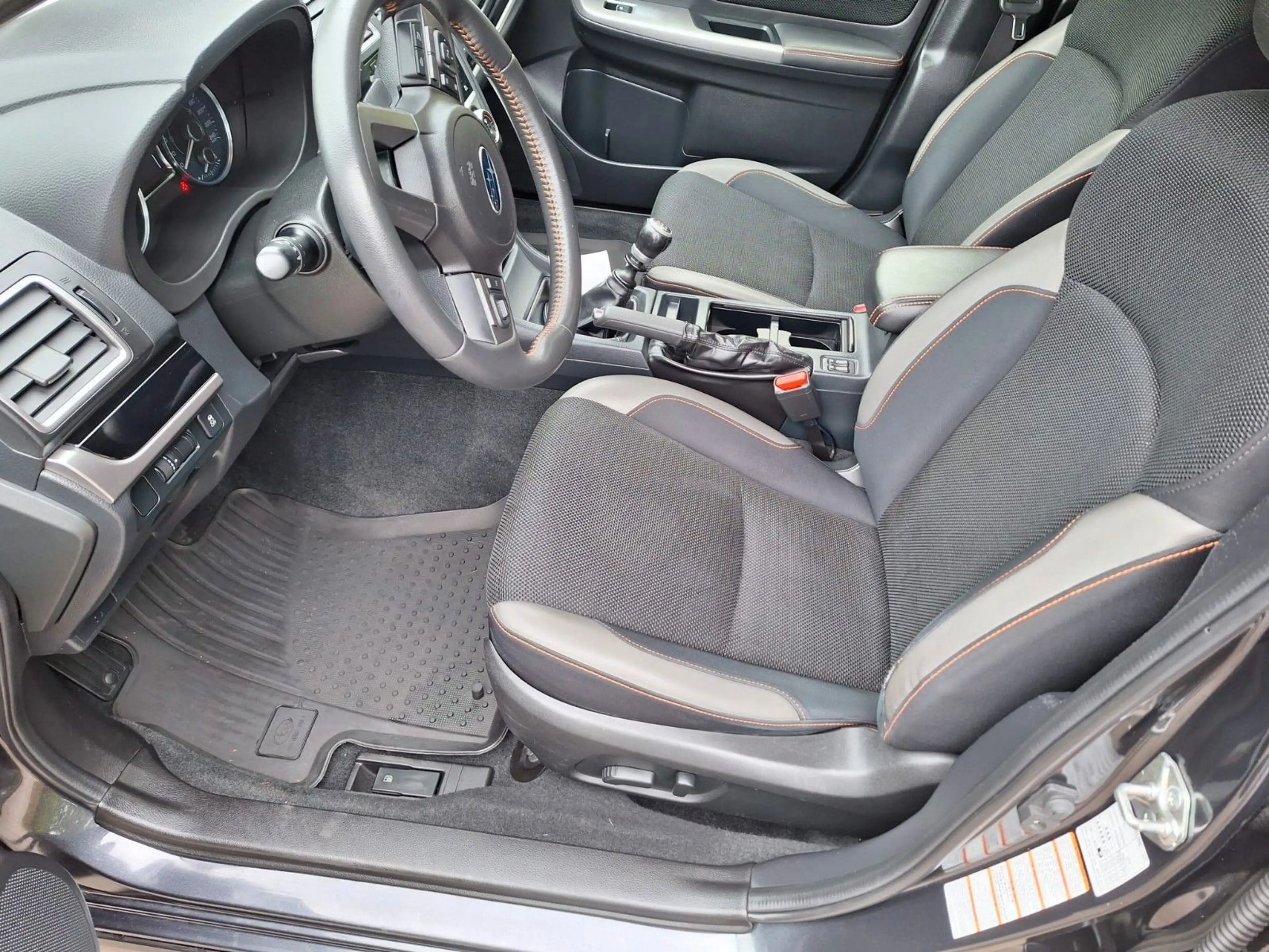 Subaru XV 2.0D Exclusive 4WD, Euro 6 — photo 3