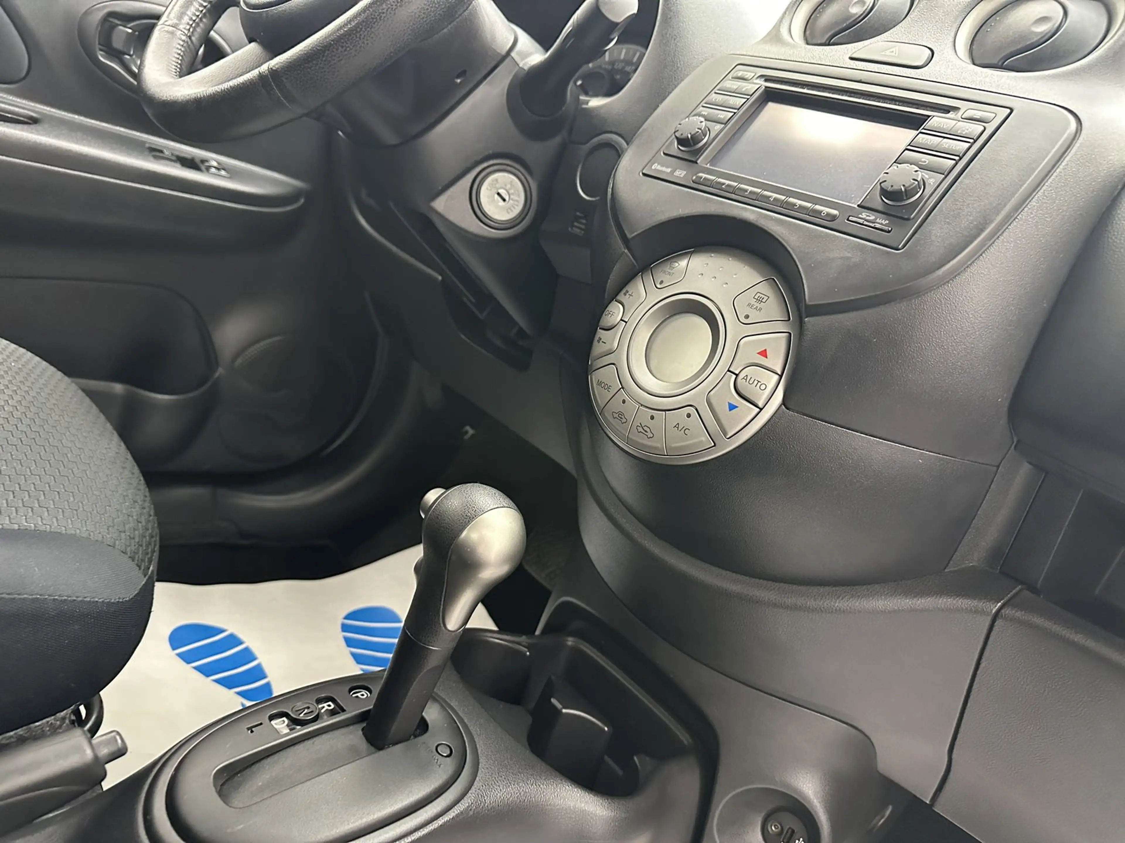 Nissan Micra Visia First "NAVI-KLIMA-PDC-TEMPO-ALU" — photo 10