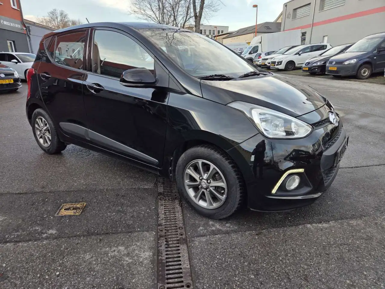 Hyundai i10 1.0  67 CV Garantie 12 Mois