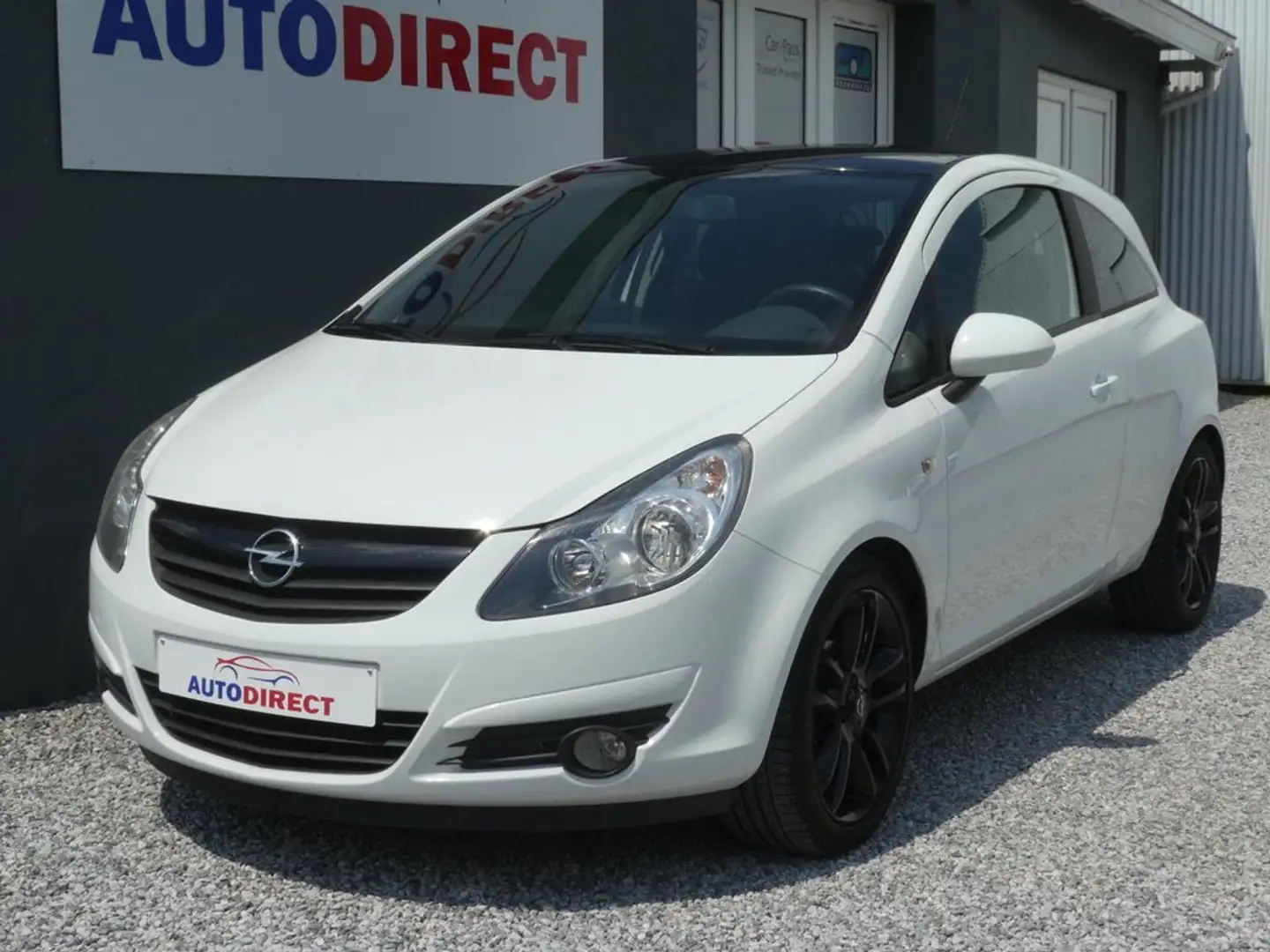 Opel Corsa 1.4i Black Edition Airco 86000Km *GARANTIE 1 JAAR* Blanc - 1