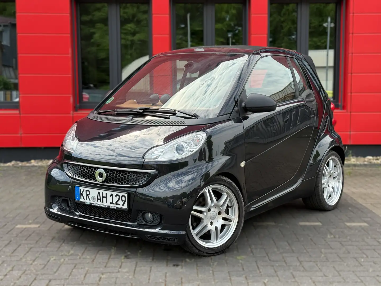 smart forTwo TURBO*BRABUS Packet*LEDER*Carplay*SERVO* Schwarz - 1
