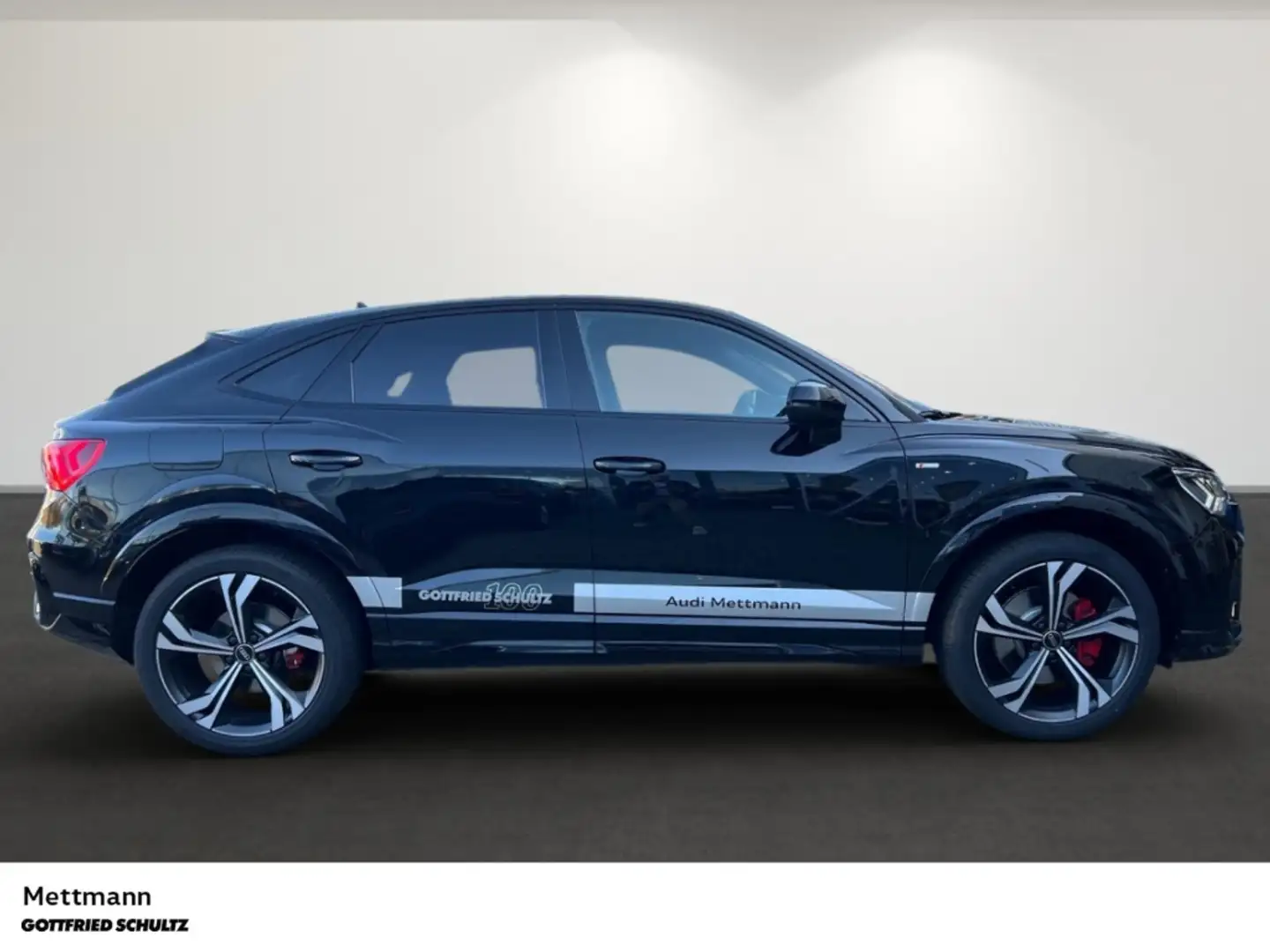 Audi Q3 SPORTBACK S-LINE QUATTRO PANO AHK MATRIX 45 TFSI q Schwarz - 2