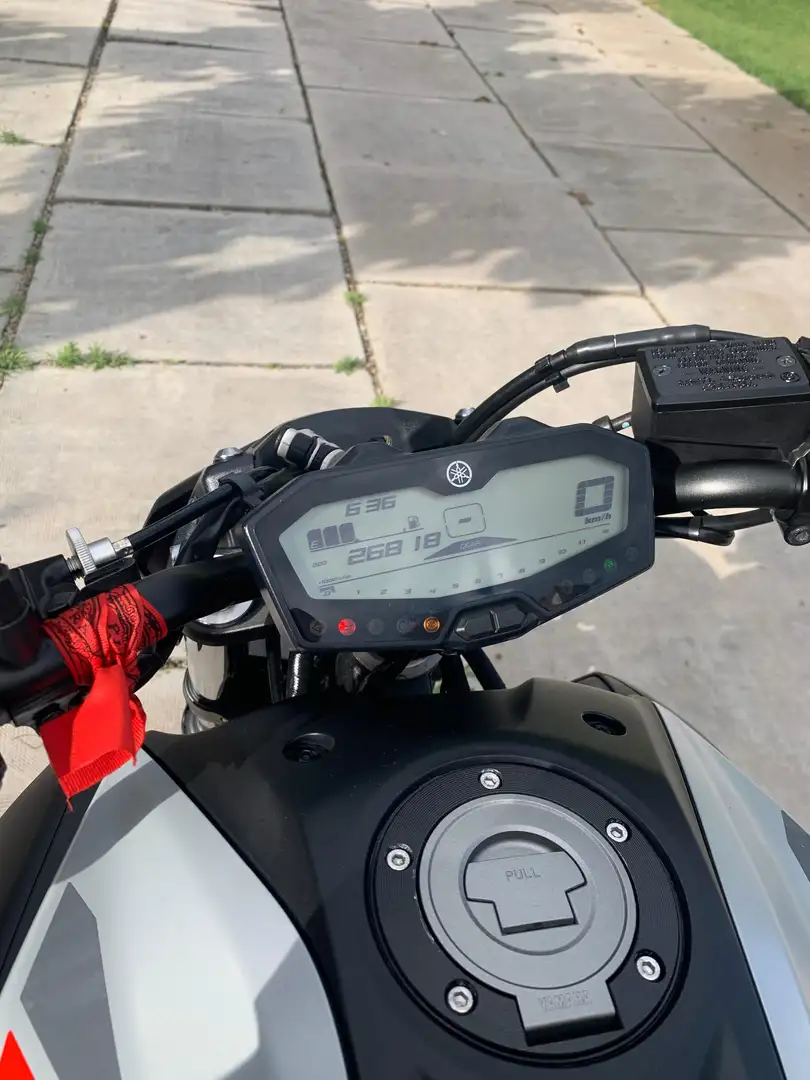 Yamaha MT-07 YAMAHA MT-07 2019 / Limitada A2 / Escape MIVV / Mo Naranja - 2