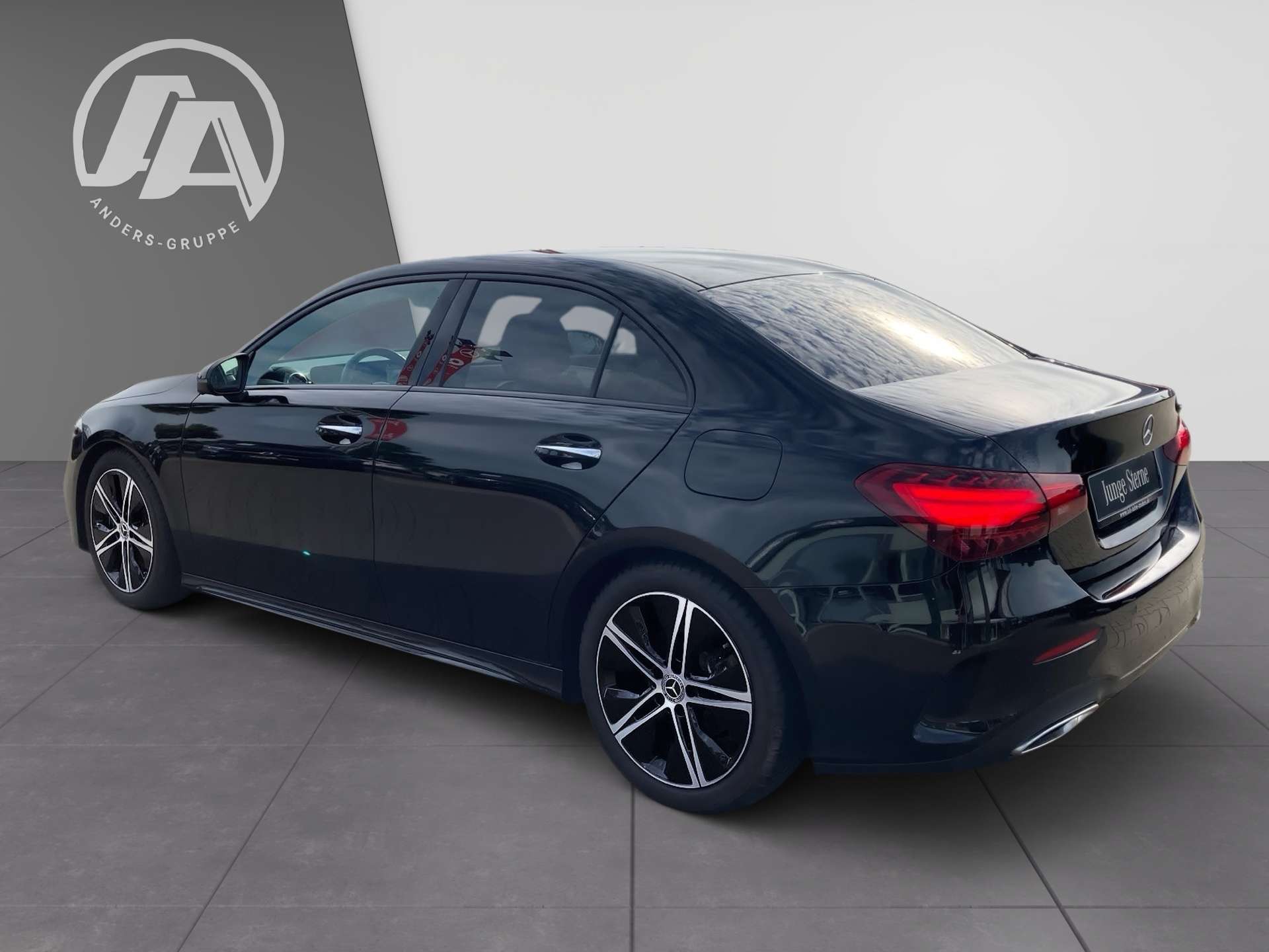 Mercedes-Benz A 220