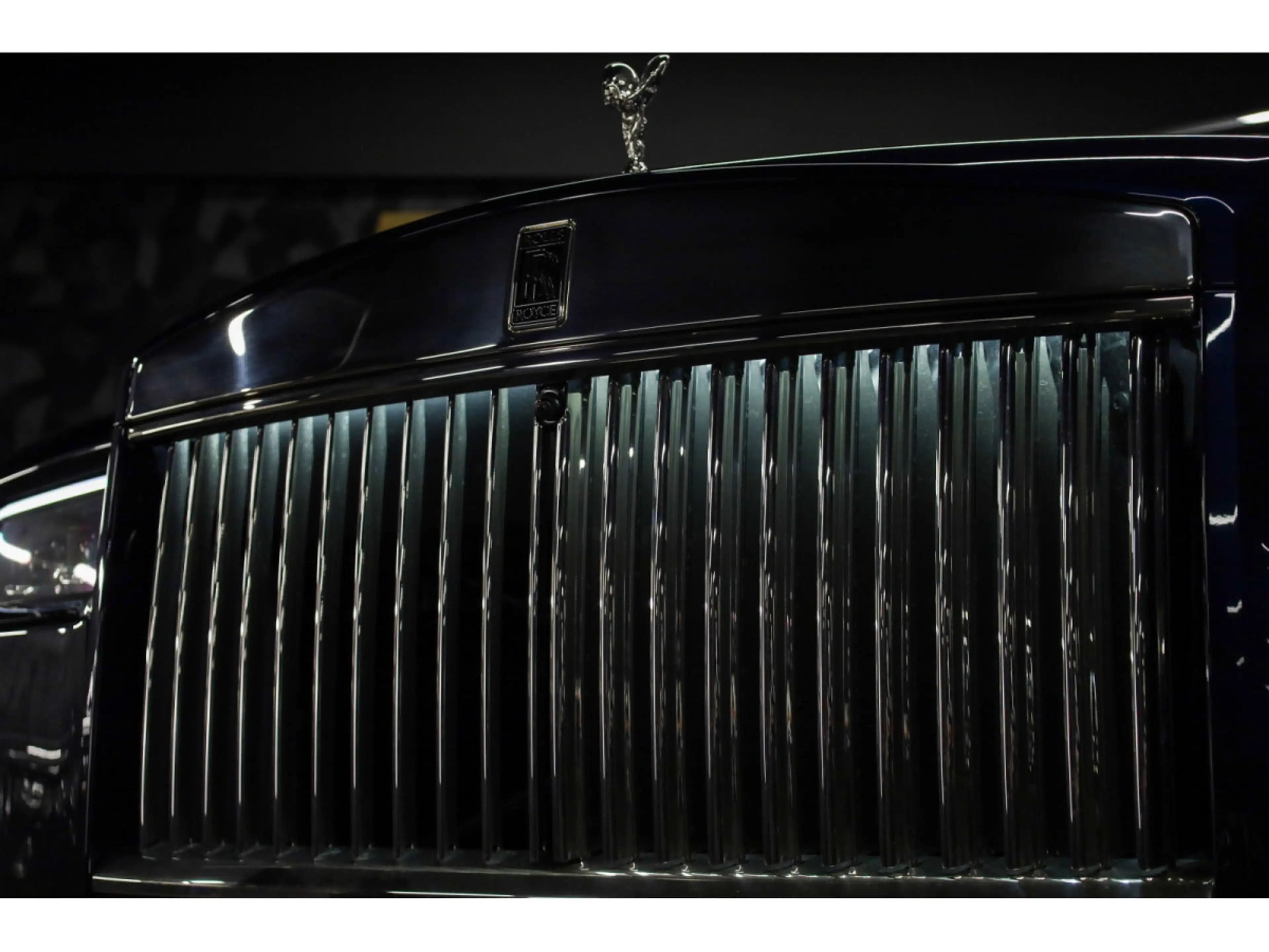 Rolls-Royce Cullinan 6.75 V12 - Midnight Sapphire — photo 13