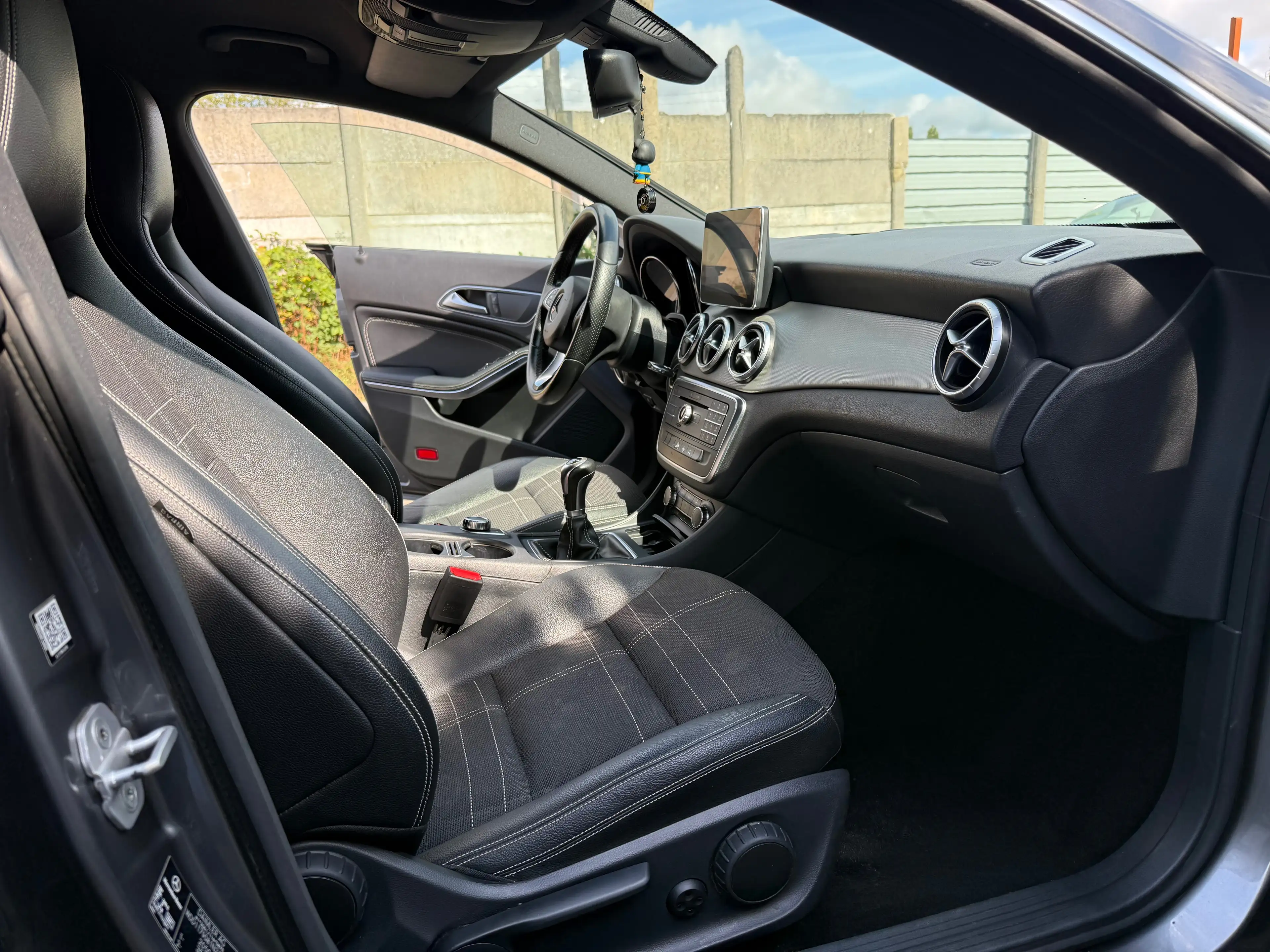 Mercedes-Benz CLA 200 CLA 200 d //AIRCO//NAVI//LED//EURO6B — photo 6