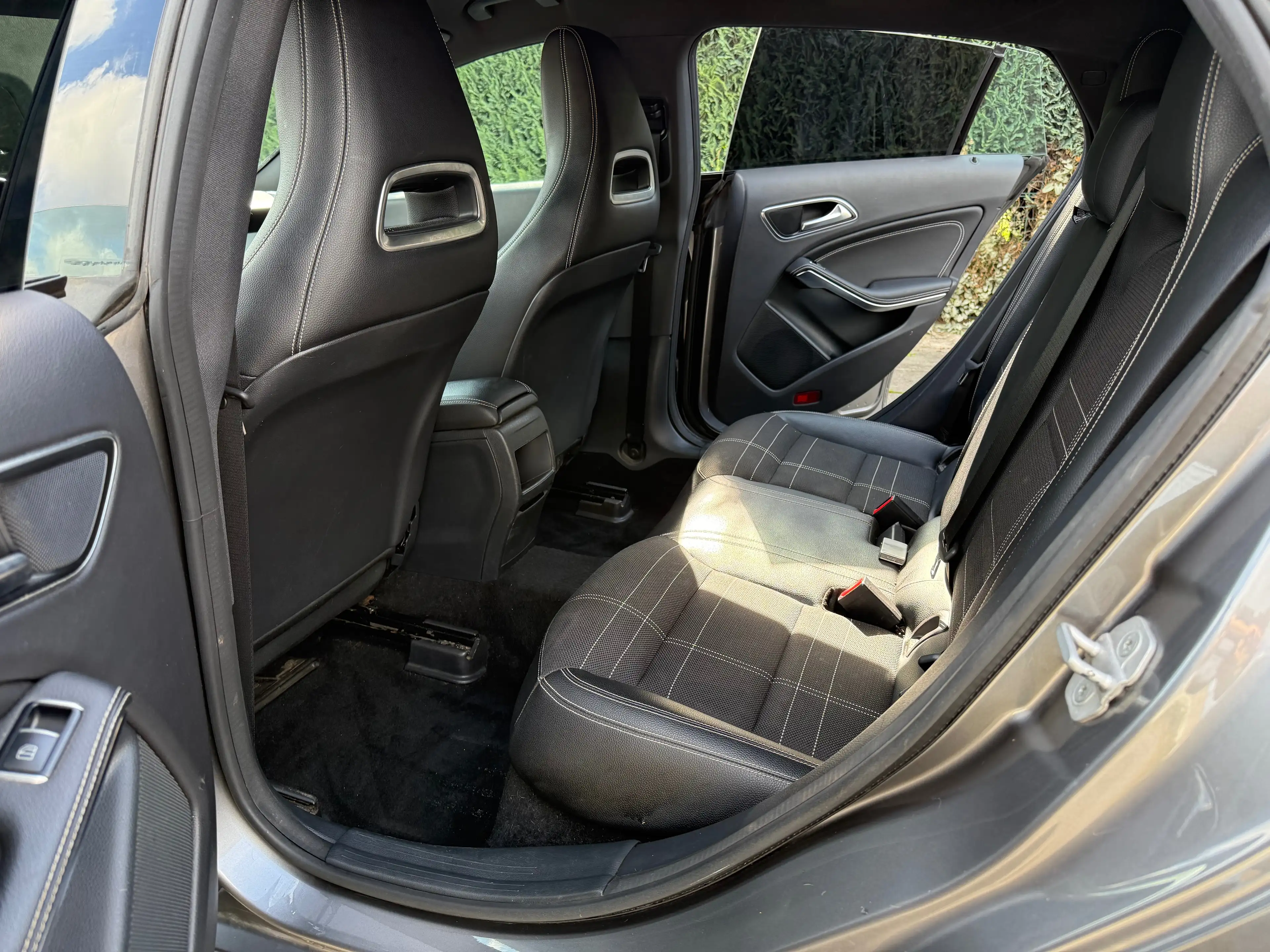 Mercedes-Benz CLA 200 CLA 200 d //AIRCO//NAVI//LED//EURO6B — photo 7