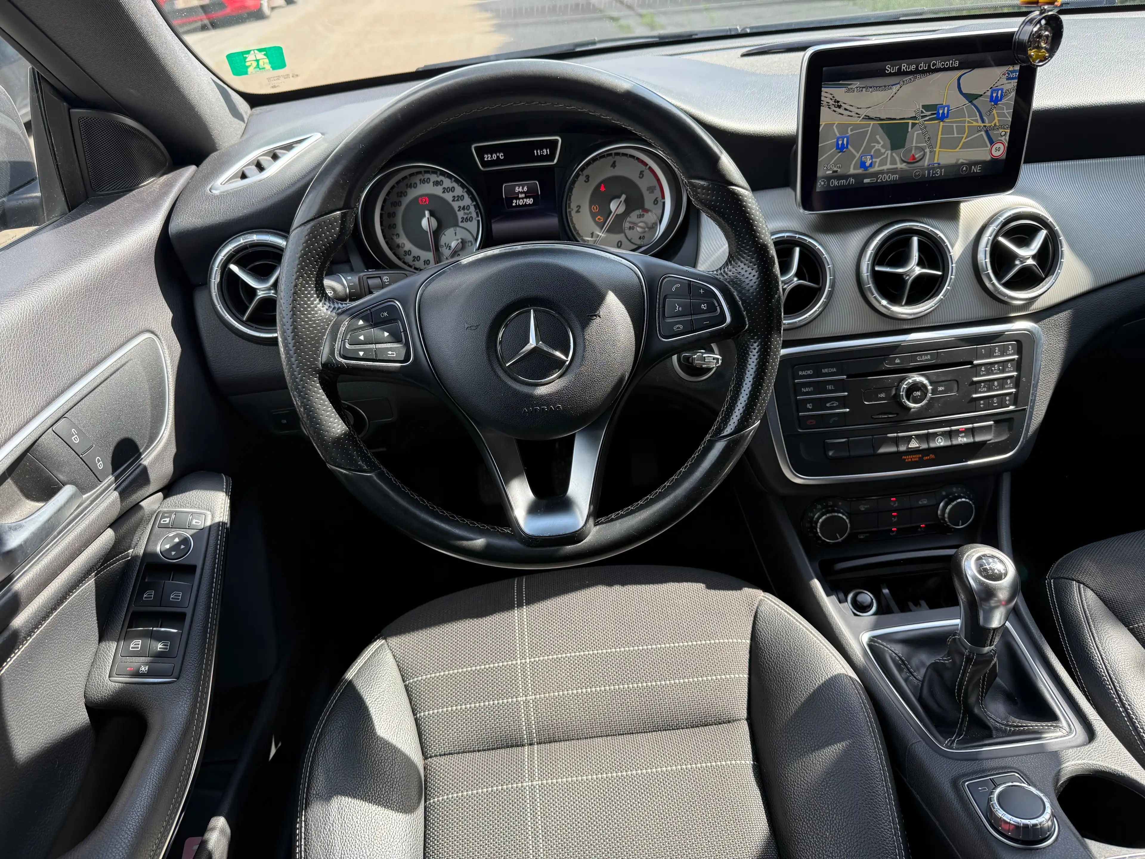 Mercedes-Benz CLA 200 CLA 200 d //AIRCO//NAVI//LED//EURO6B — photo 10