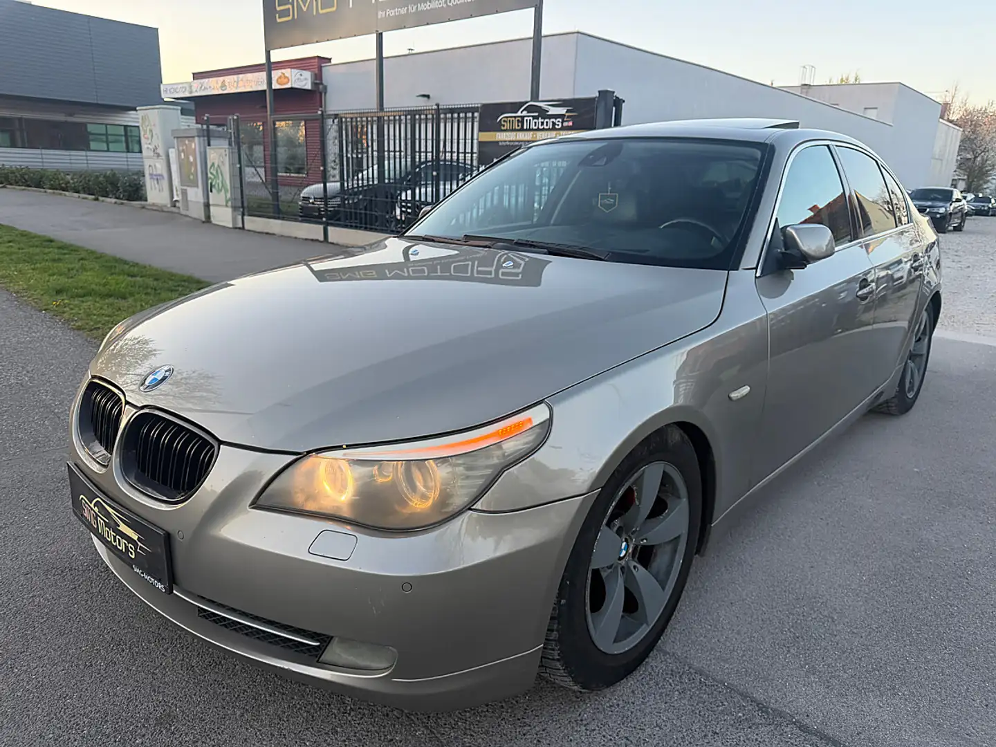 BMW 530 d SCHIEBEDACH/SOFTCLOSE/HEAD AUP DISPLAY Braun - 2