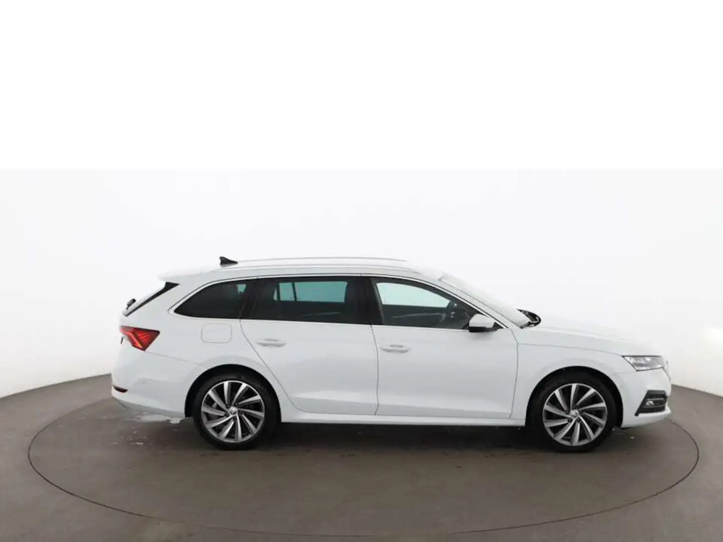 Skoda Octavia Combi 1.4 TSI Style iV Aut MATRIX HEAD-UP Blanc - 2