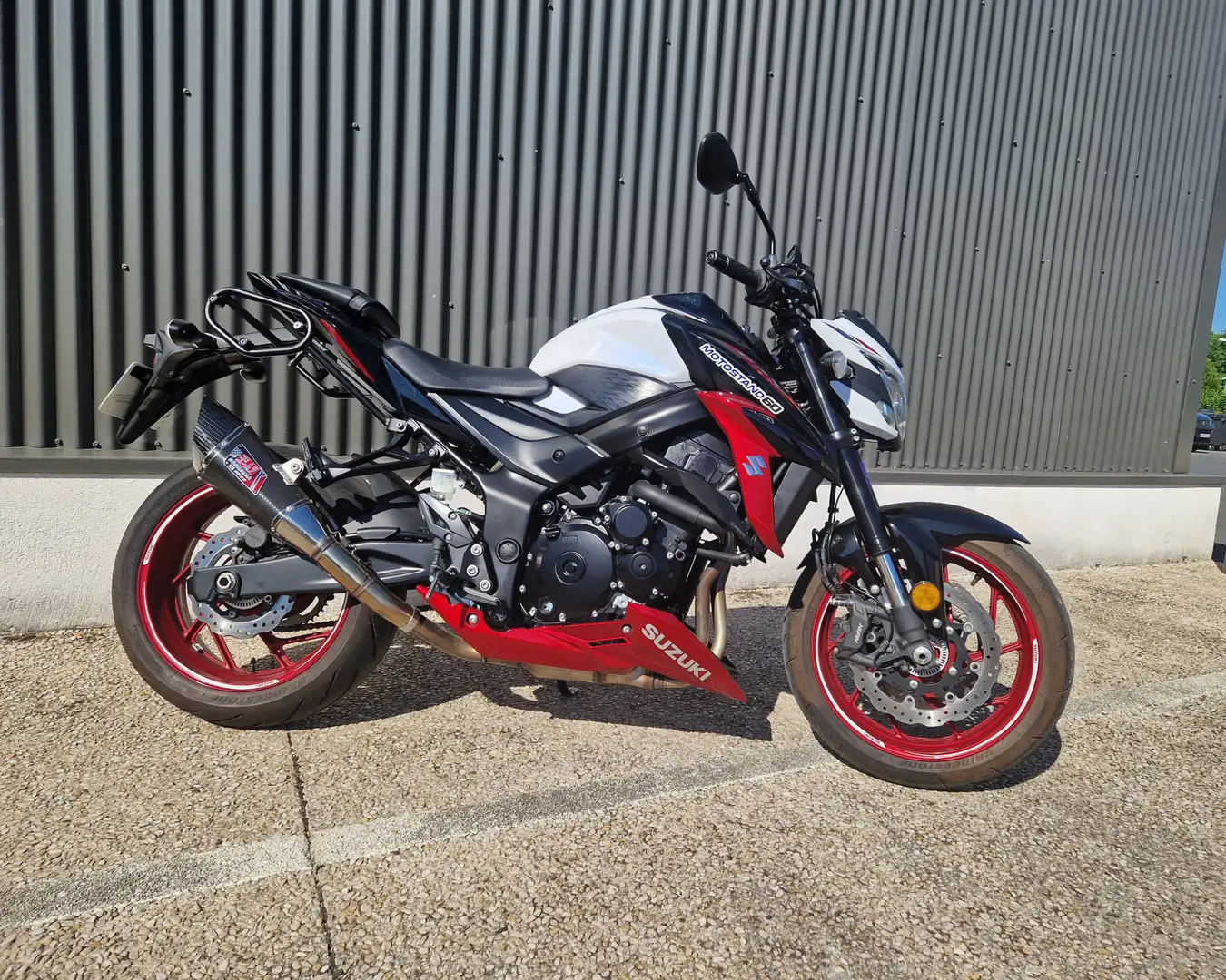 Suzuki GSX-S 750 Červená - 1
