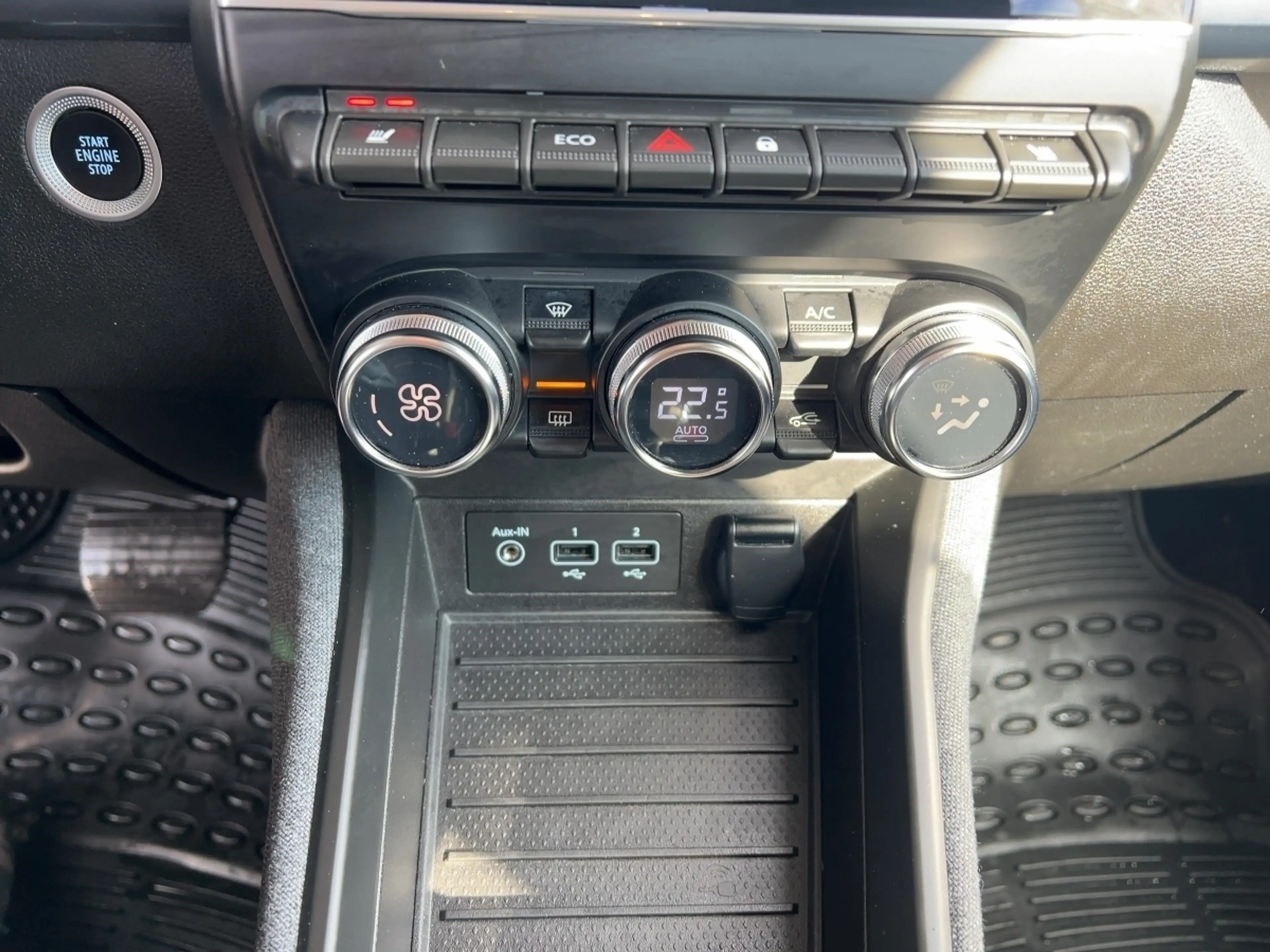 Renault ZOE E-Tech 100% el. Techno EV50 135hp PDC KLIMA BT — photo 17