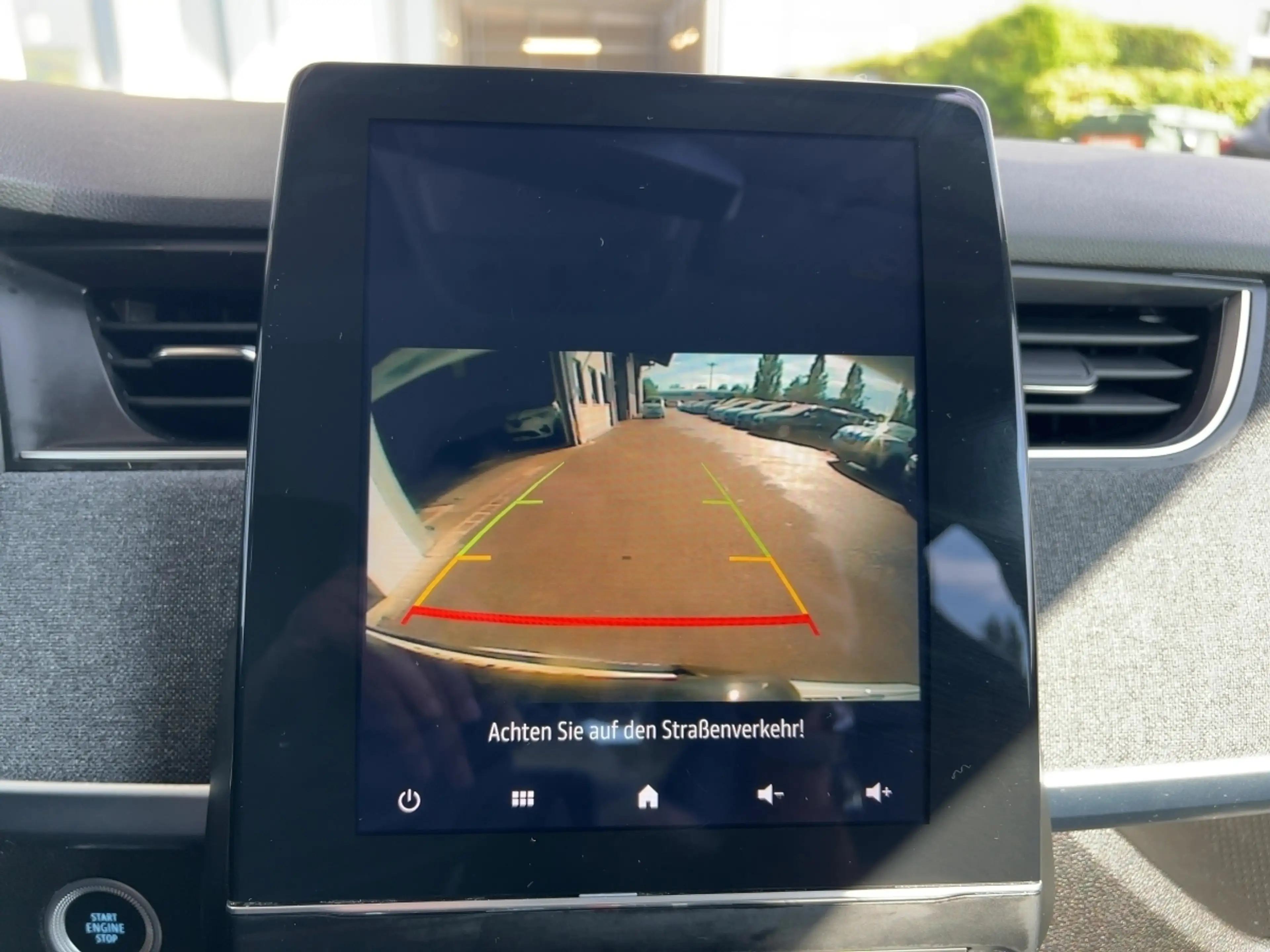 Renault ZOE E-Tech 100% el. Techno EV50 135hp PDC KLIMA BT — photo 15