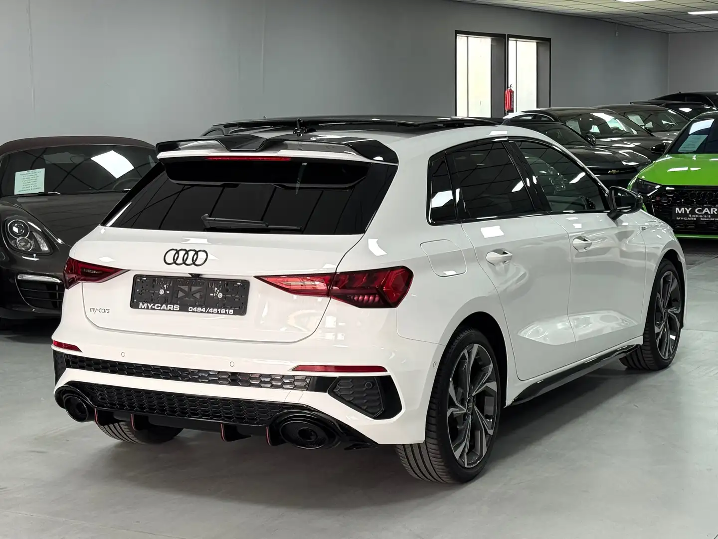 Audi A3 2.0 TDI S-Line Compétition Full Black Pano - 2