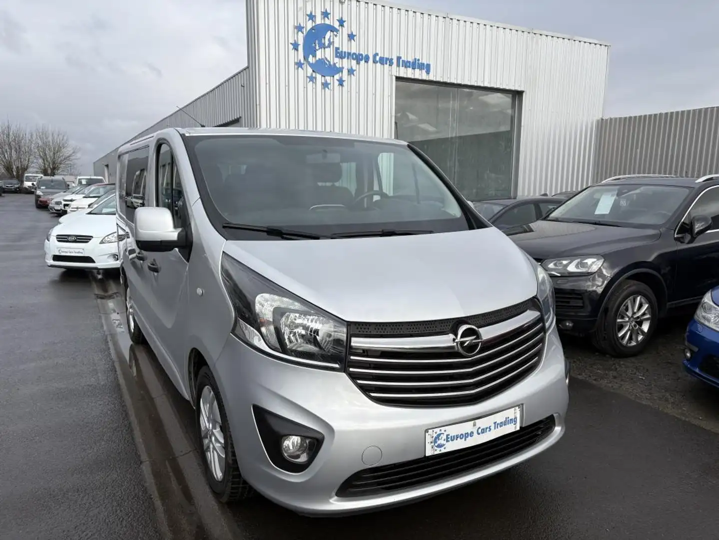 Opel Vivaro 1.6Cdti bi turbo 120Ch Double cabine 6 PLACES GAR  Gris - 2
