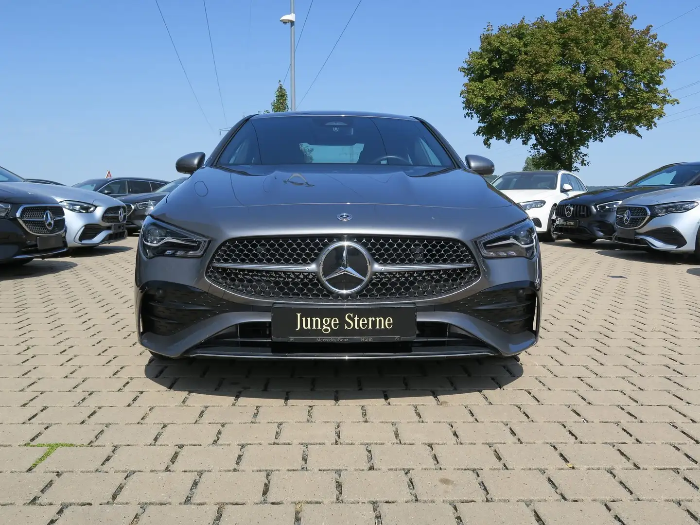 Mercedes-Benz CLA 200 AMG Line Advanced Plus Keyless CarPlay Grau - 2