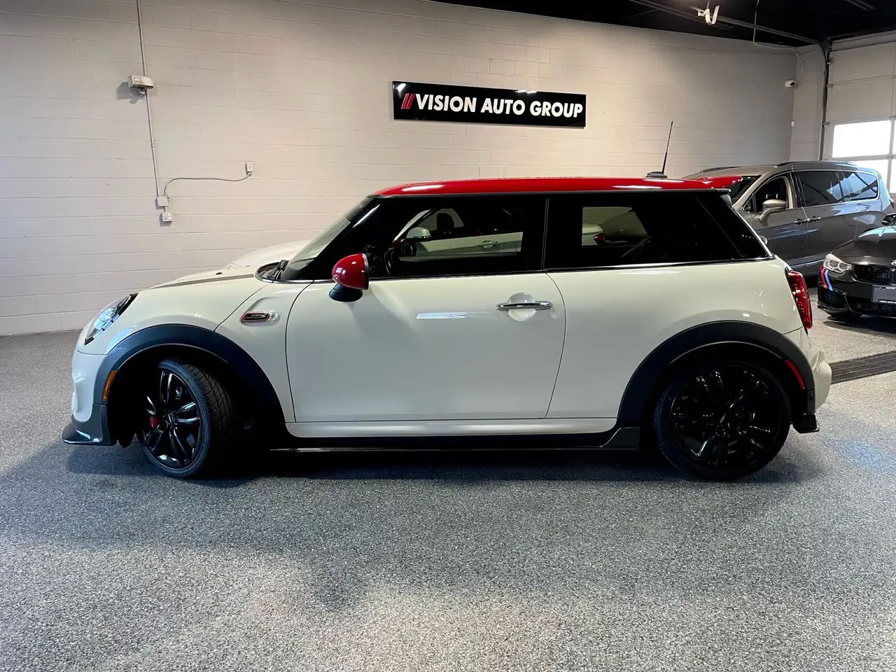 MINI 3 Door снимка MINI 3 Door
