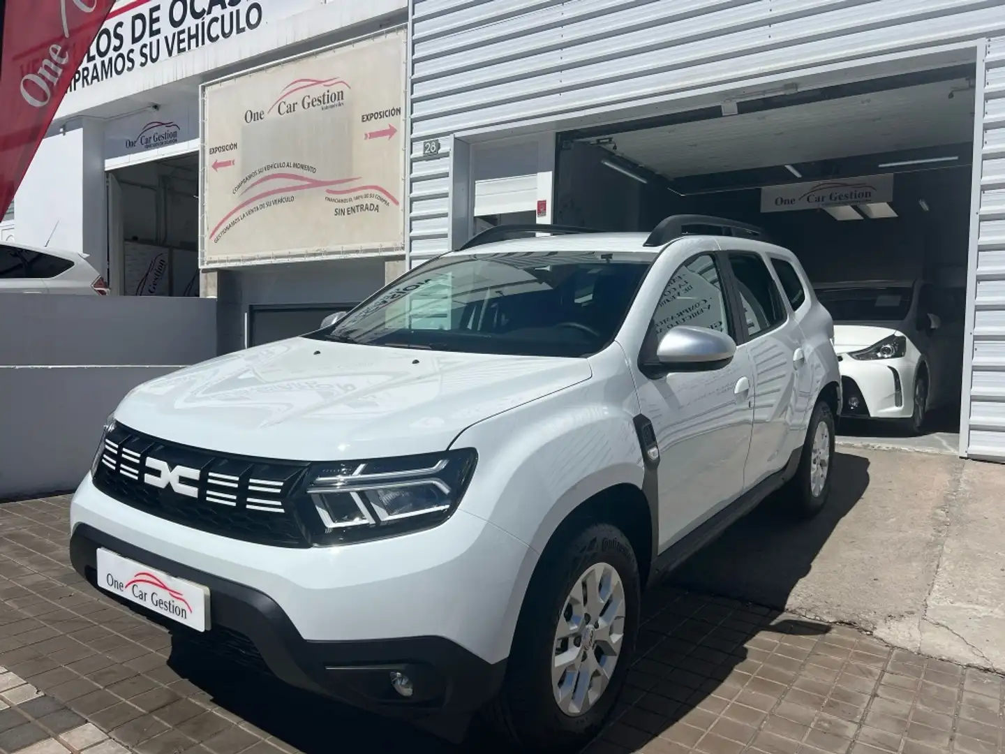 Dacia Duster 1.5 Blue dCi Expression 4x2 85kW Blanc - 1
