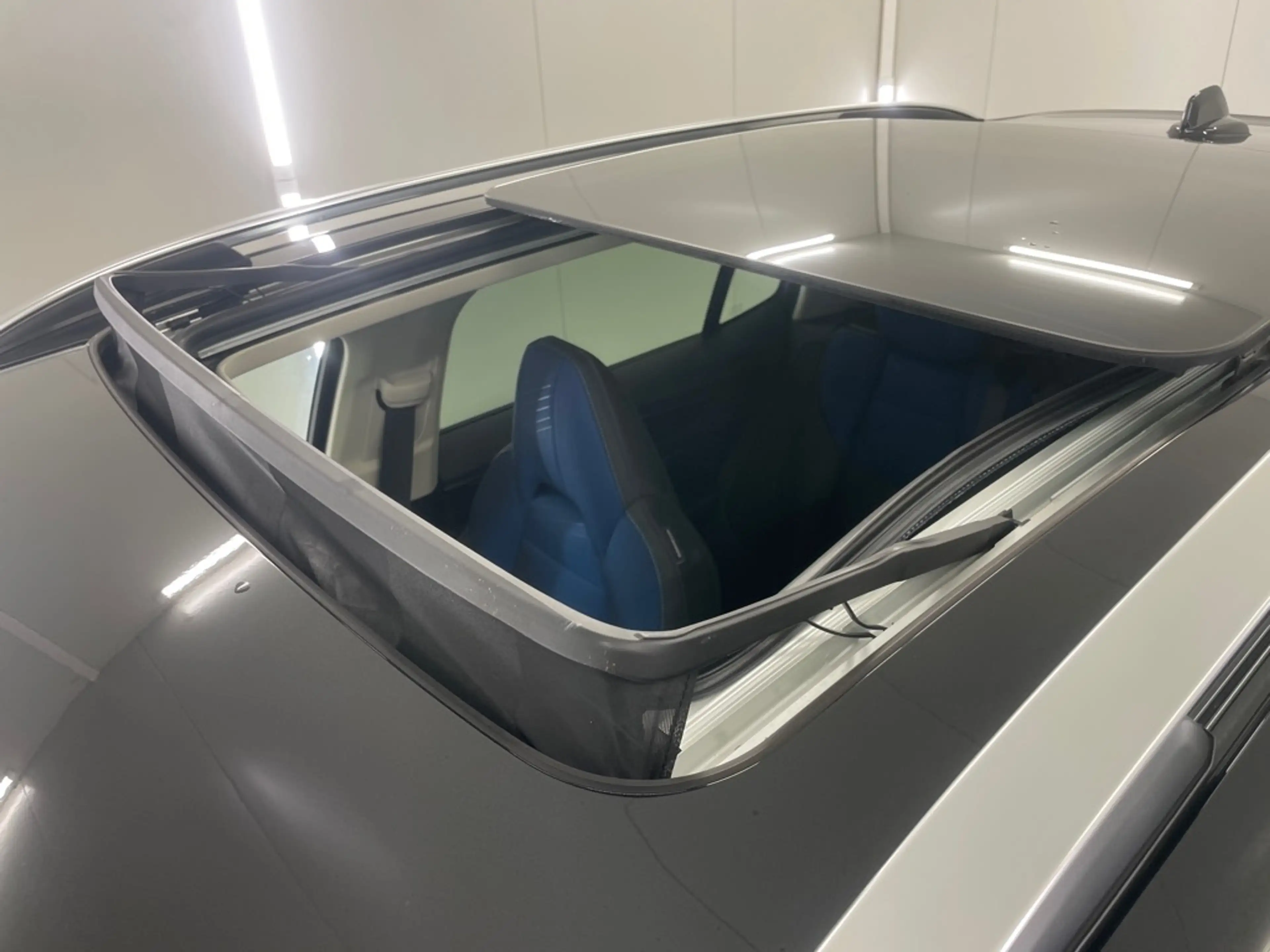 Lynk & Co 01 1.5 262pk PHEV ACC 360° Orig.NL+NAP Panorama — photo 5