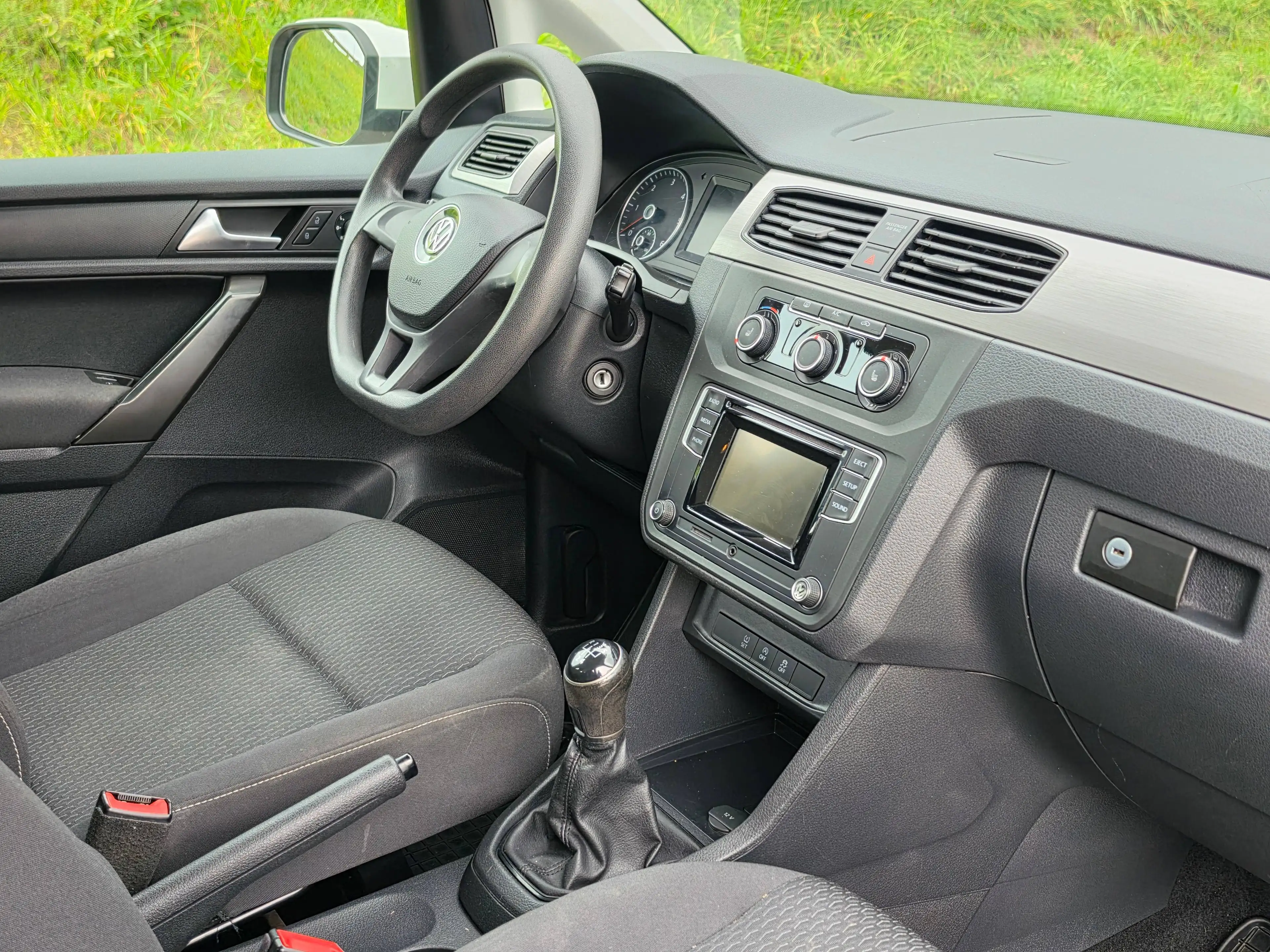 Volkswagen Caddy Trendline* 7 Sitzer* MwSt.* Sitzheizung* Klima* — photo 15