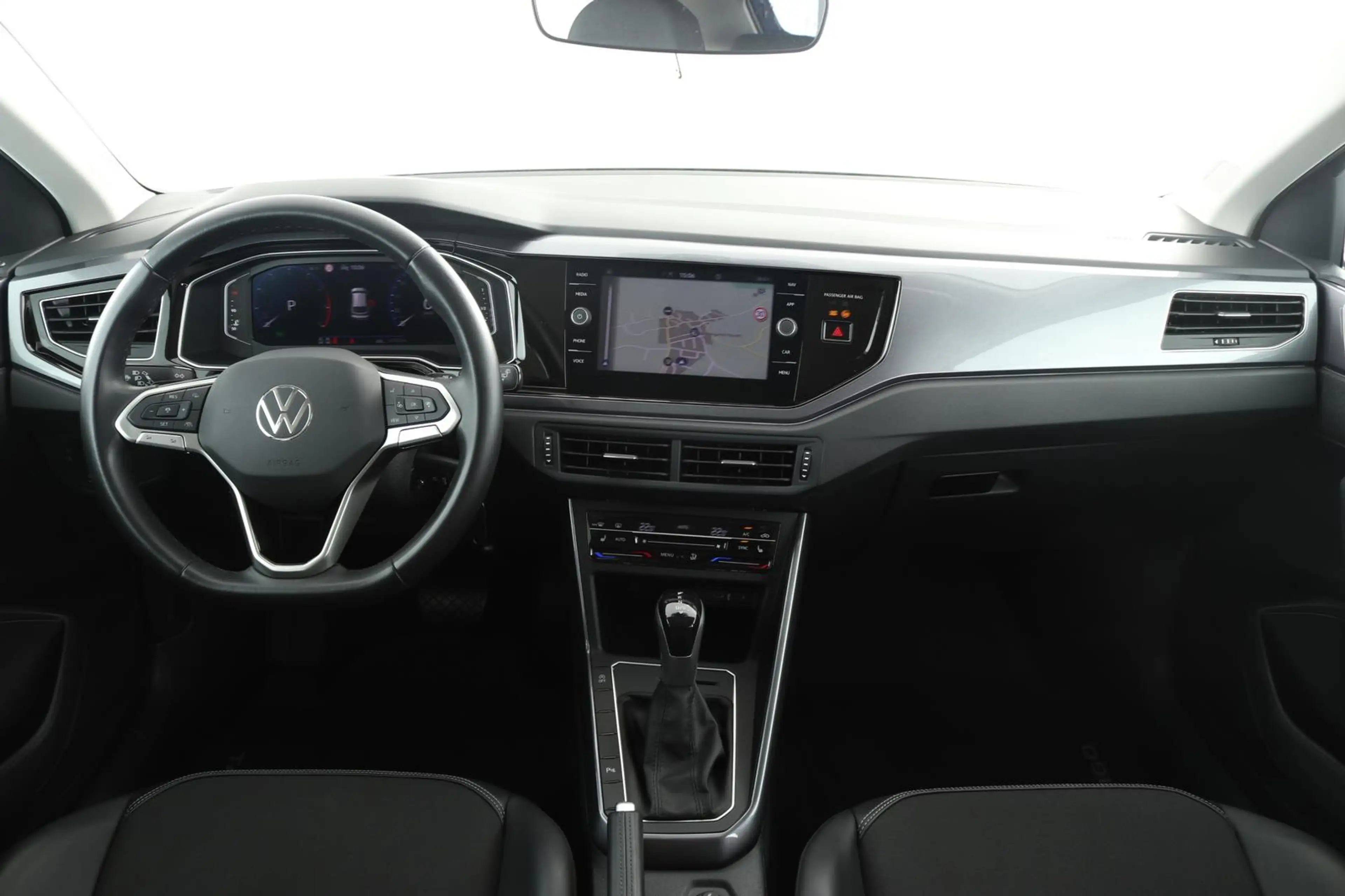 Volkswagen Taigo 1.0 TSI Style IQ.DRIVE DSG LED-MATRIX NAVI VIRTUAL — photo 12