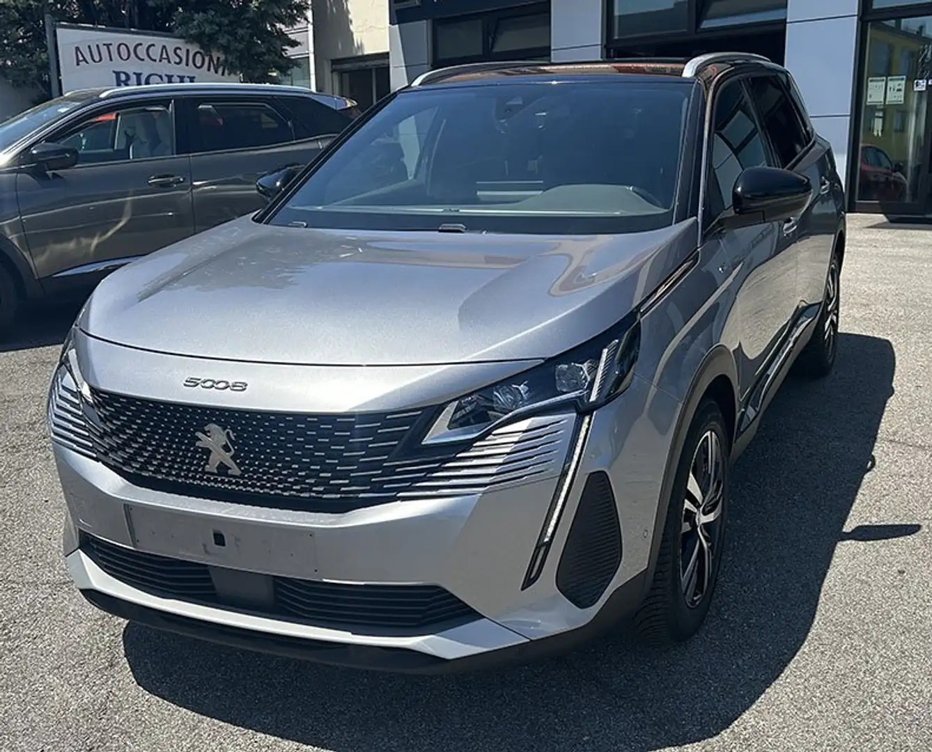 Peugeot 5008 1.5 bluehdi GT Line s Grigio - 1