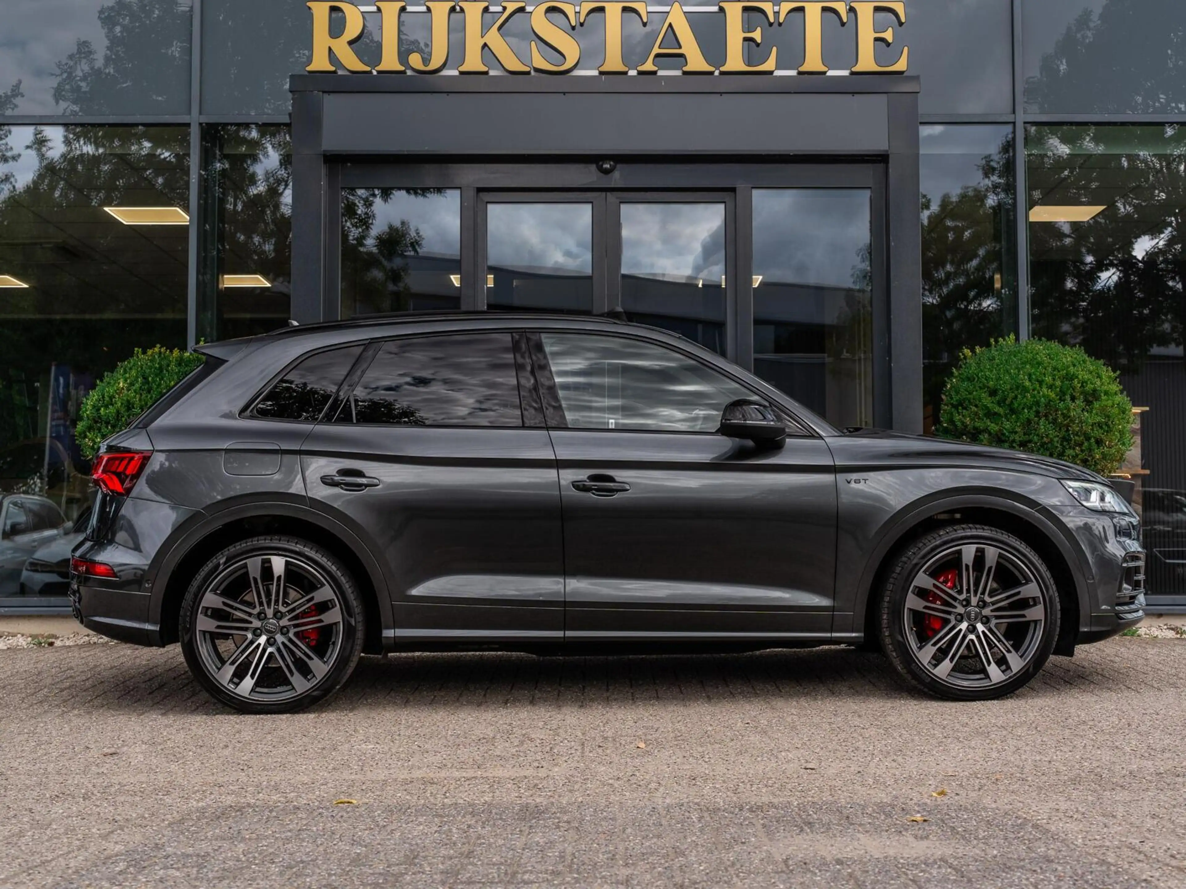 Audi SQ5 3.0 TFSI SQ5 Quattro Pro Line Plus|PANO|B&O|HEAD-U — photo 6