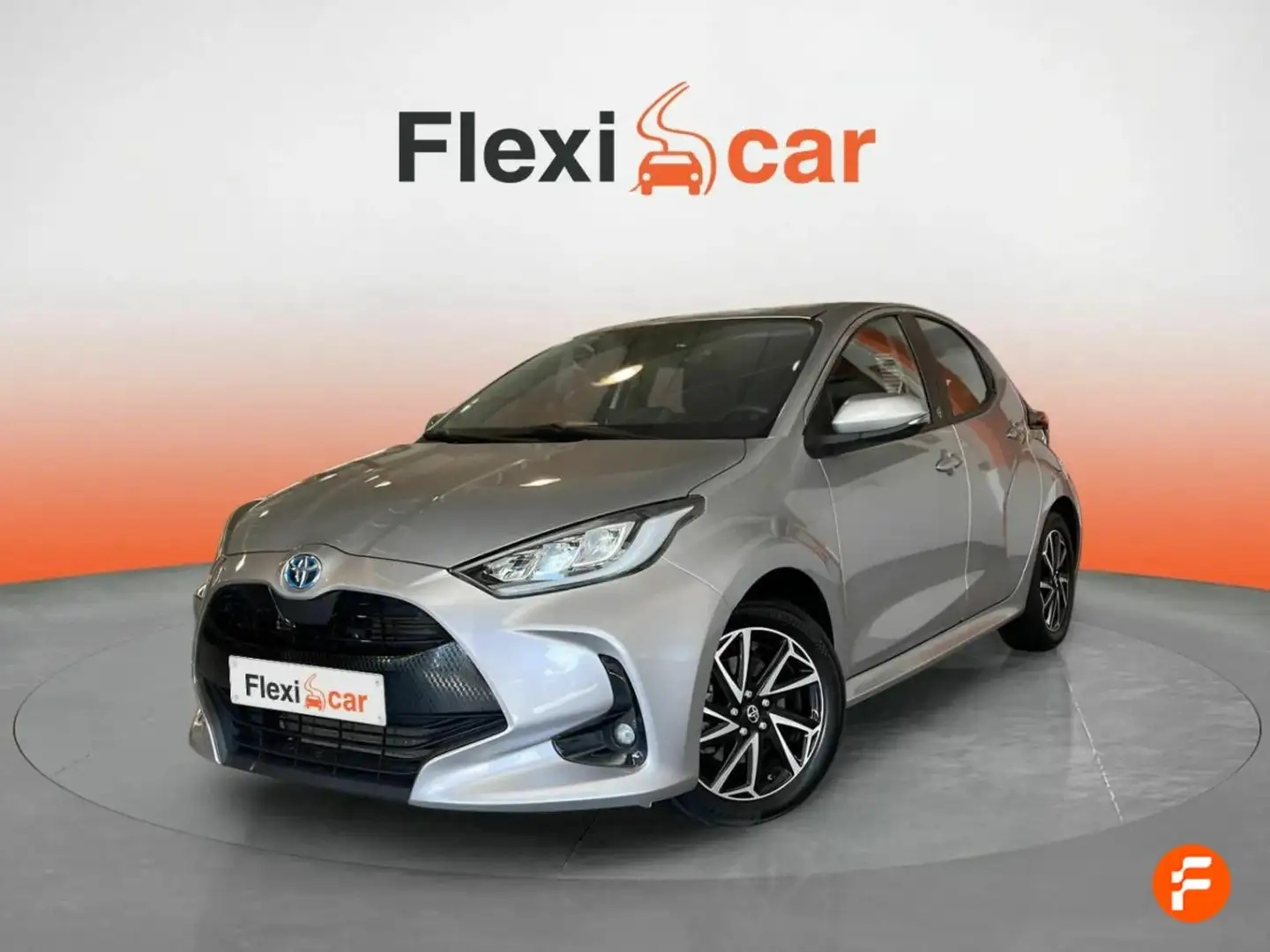 Toyota Yaris 1.5 120H Style Gris - 2